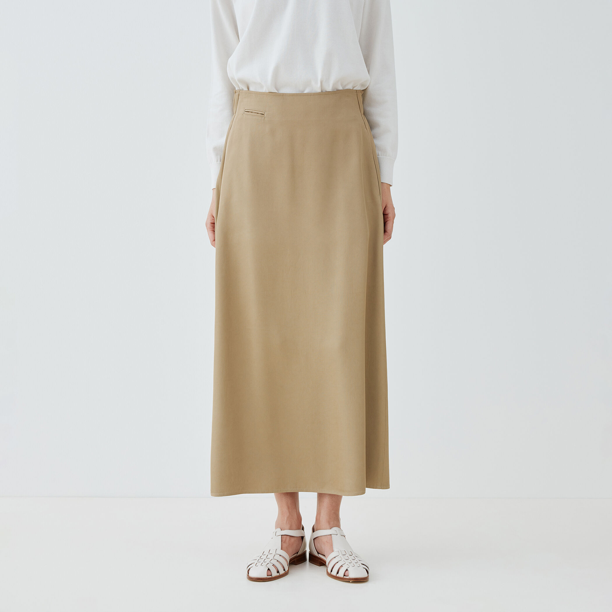 □シルキートリコチン Aラインスカート｜トゥモローランド 公式通販