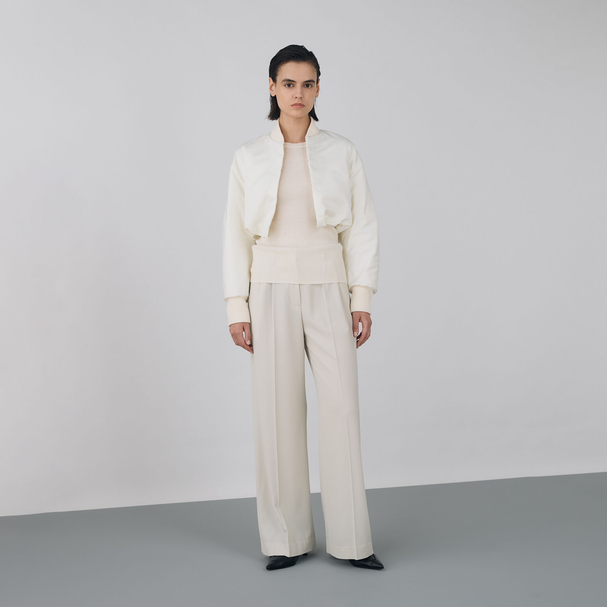 ポリエステルスムースダブルクロス クロップドブルゾン