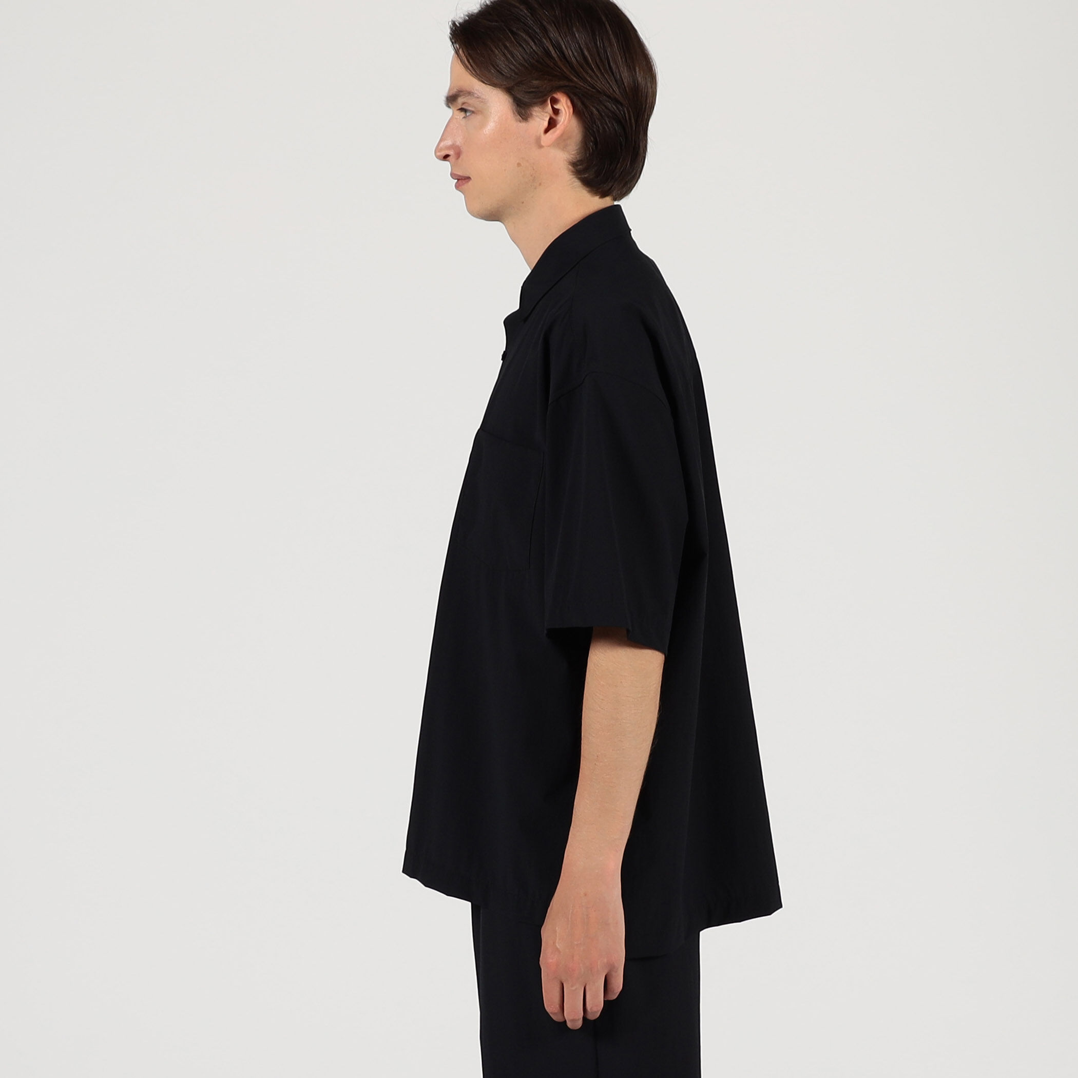 リサイクルナイロン 半袖シャツ｜トゥモローランド 公式通販