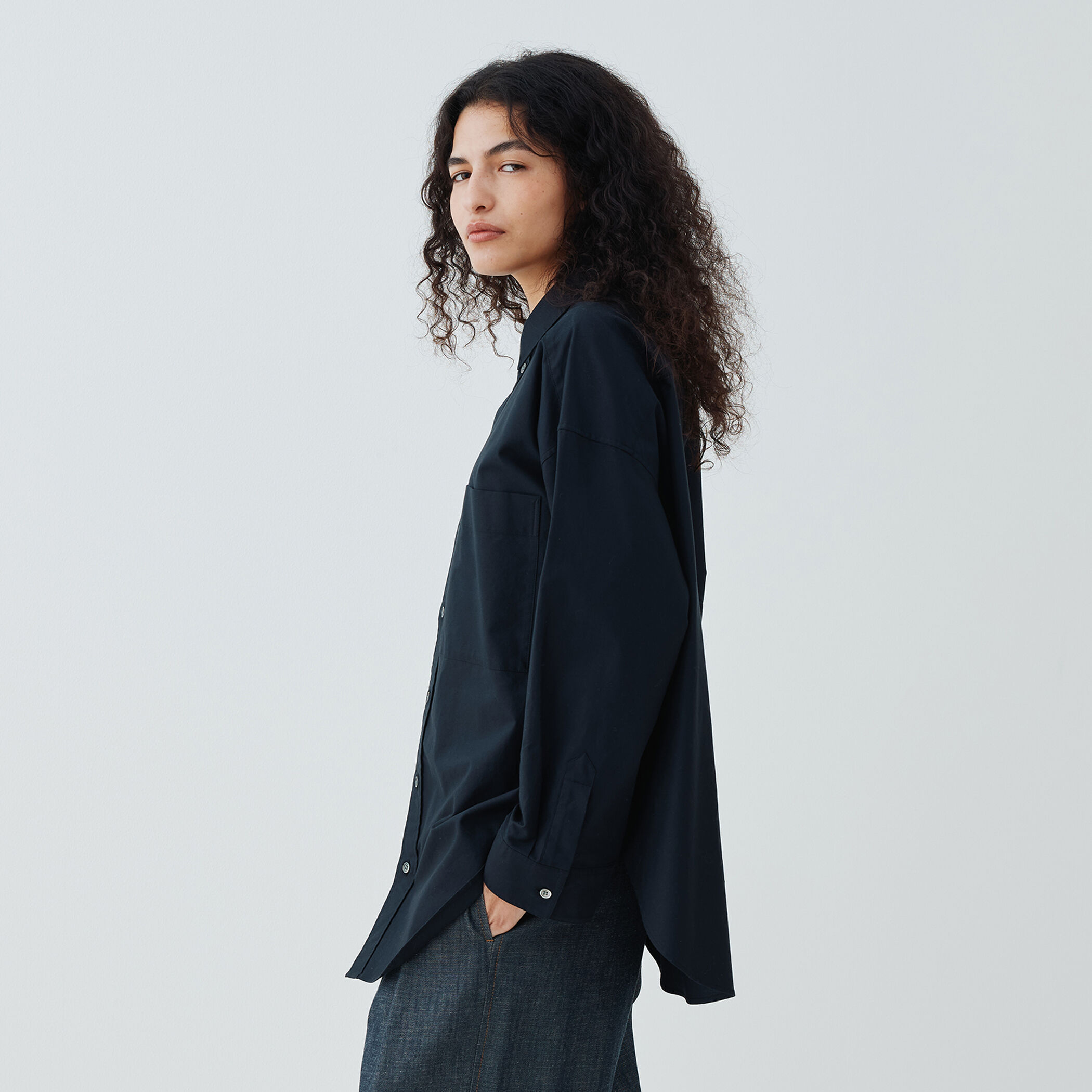 GALERIE VIE　トゥモローランド　シルク100%　絹 シャツ　美品 GALERIE VIE トゥモローランド シルク100% 絹 シャツ 美品 トップス