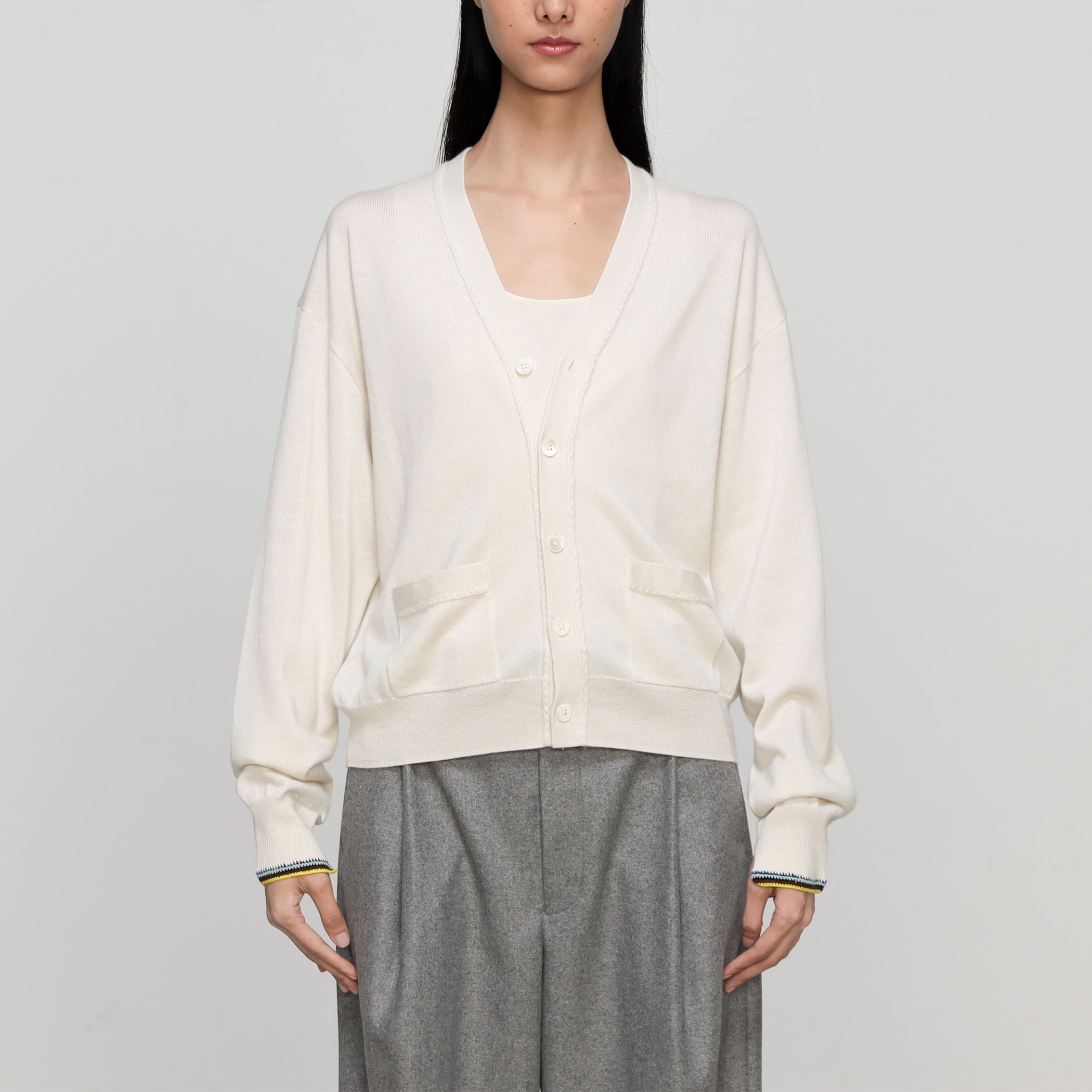 美品 定価2.5万 *トゥモローランド *メランジロングニットカーディガン Cashmere Collection フレアカーディガン｜トゥモローランド 公式サイト
