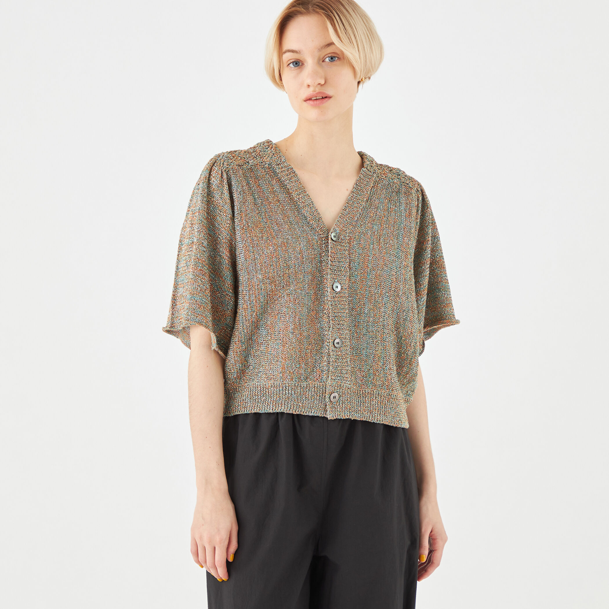 item7b0824deeb2011ee80ba0242ac