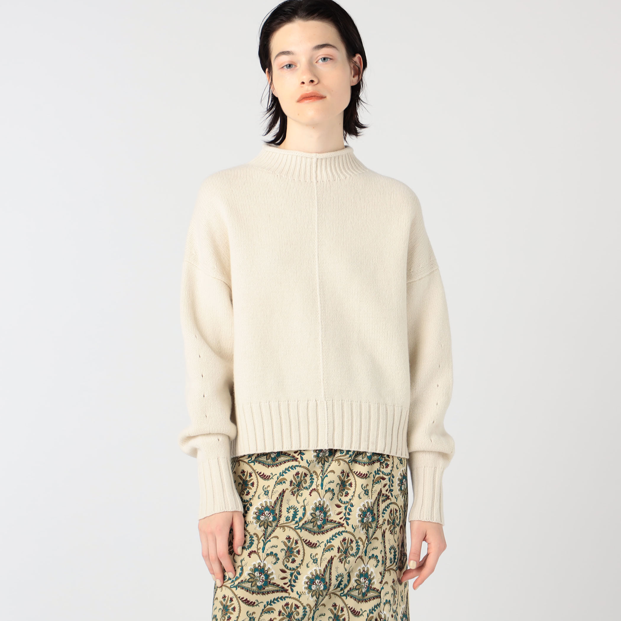 MACPHEE（マカフィー）の「□ラムカシミヤ ビルドネックプルオーバー（ニット/セーター）」 - WEAR