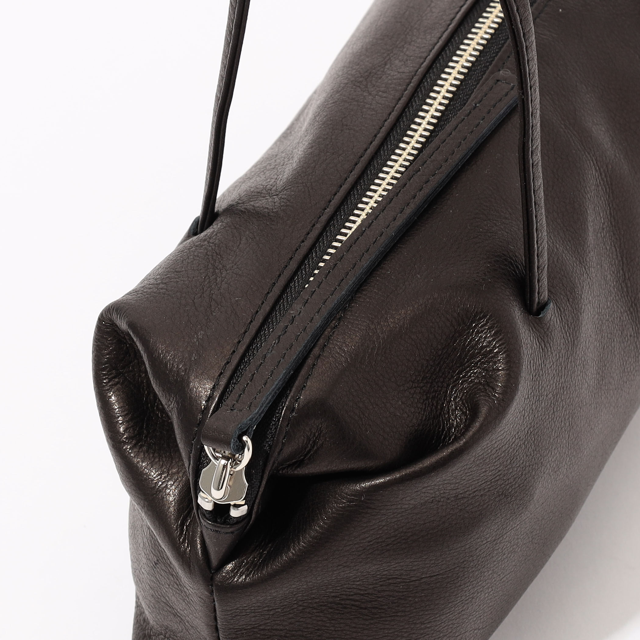 les basiques Rectangular ショルダーバッグ｜トゥモローランド 公式サイト
