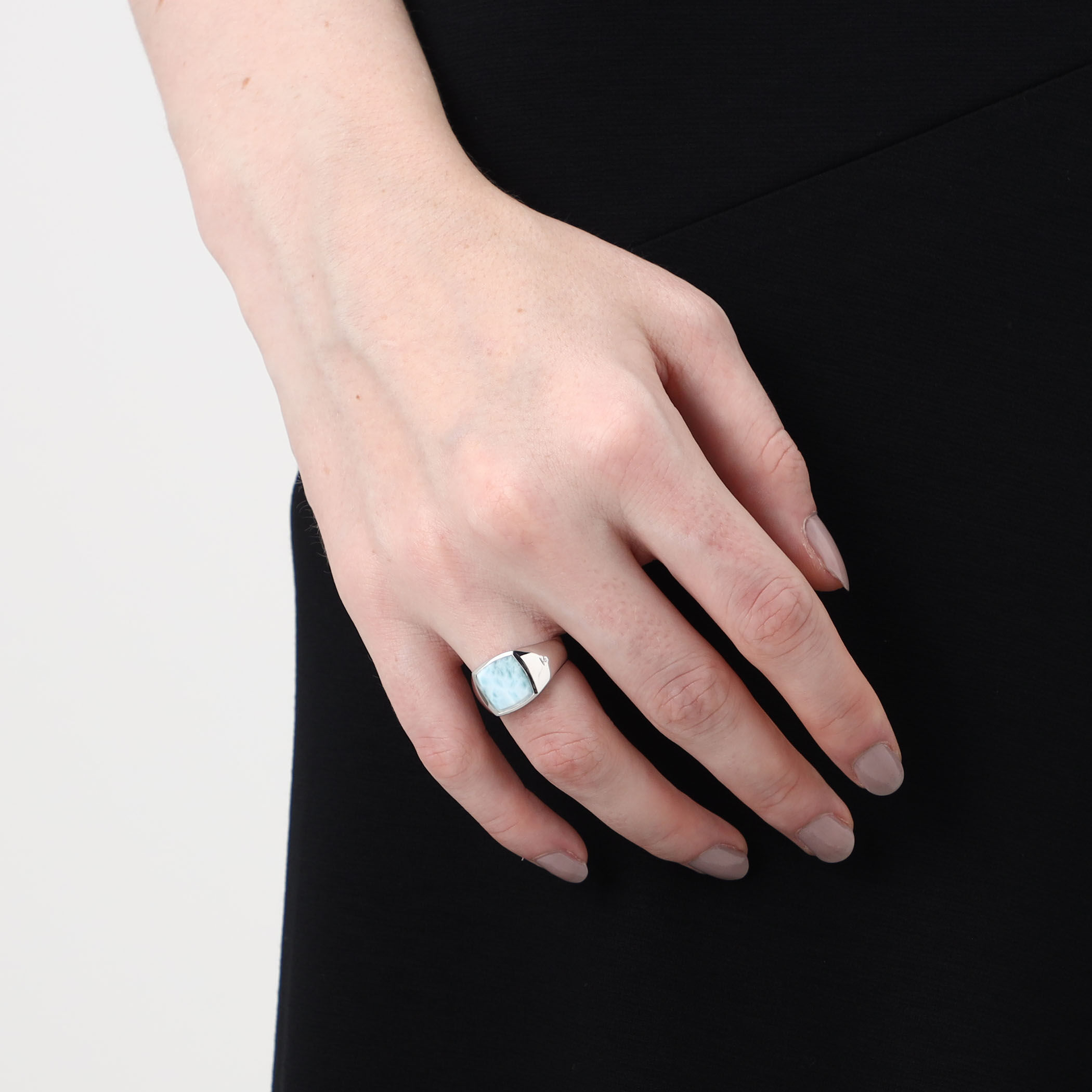 TOM WOOD Kay Ring Ice Blue リング｜トゥモローランド 公式サイト