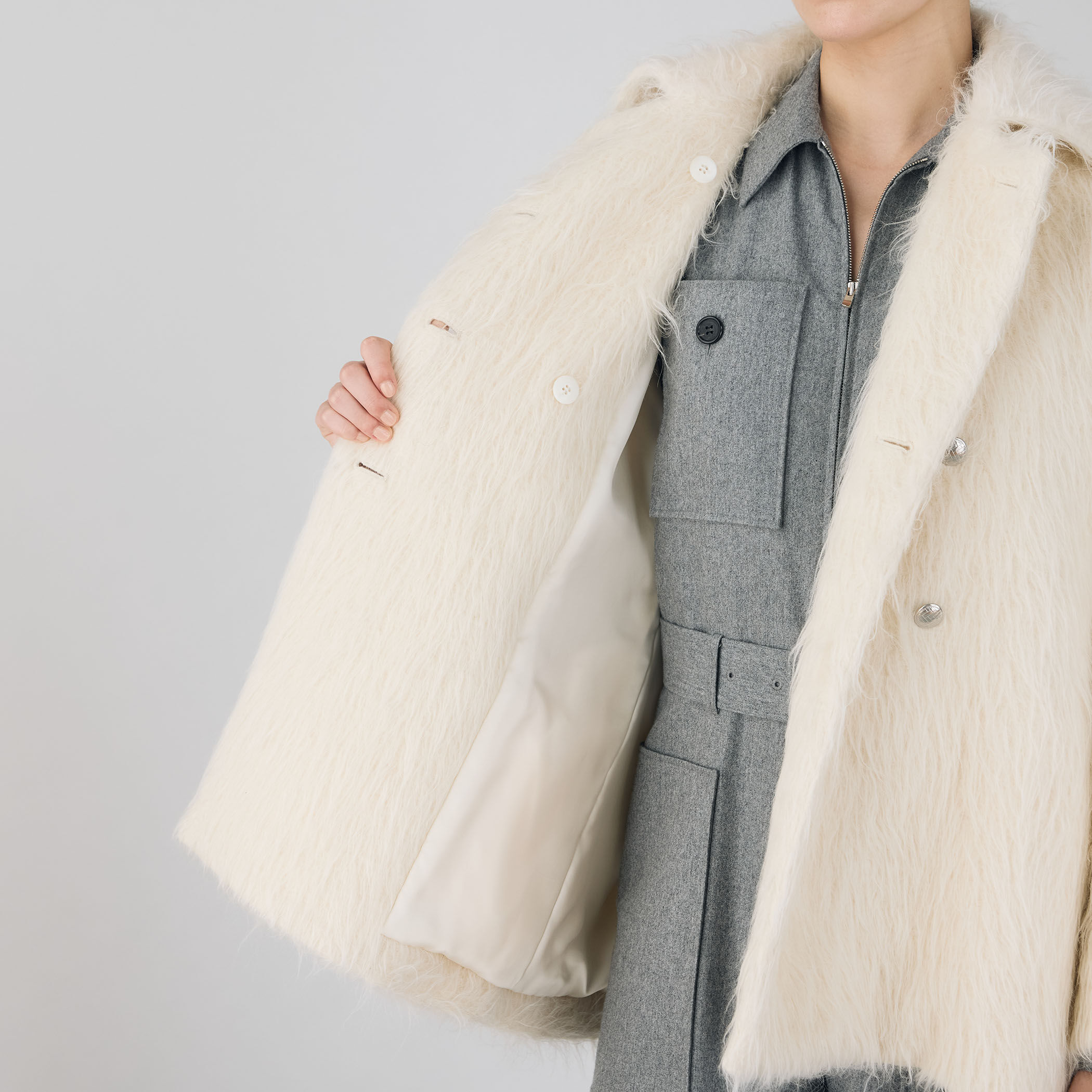 アルパカシャギーミディコート｜トゥモローランド 公式通販