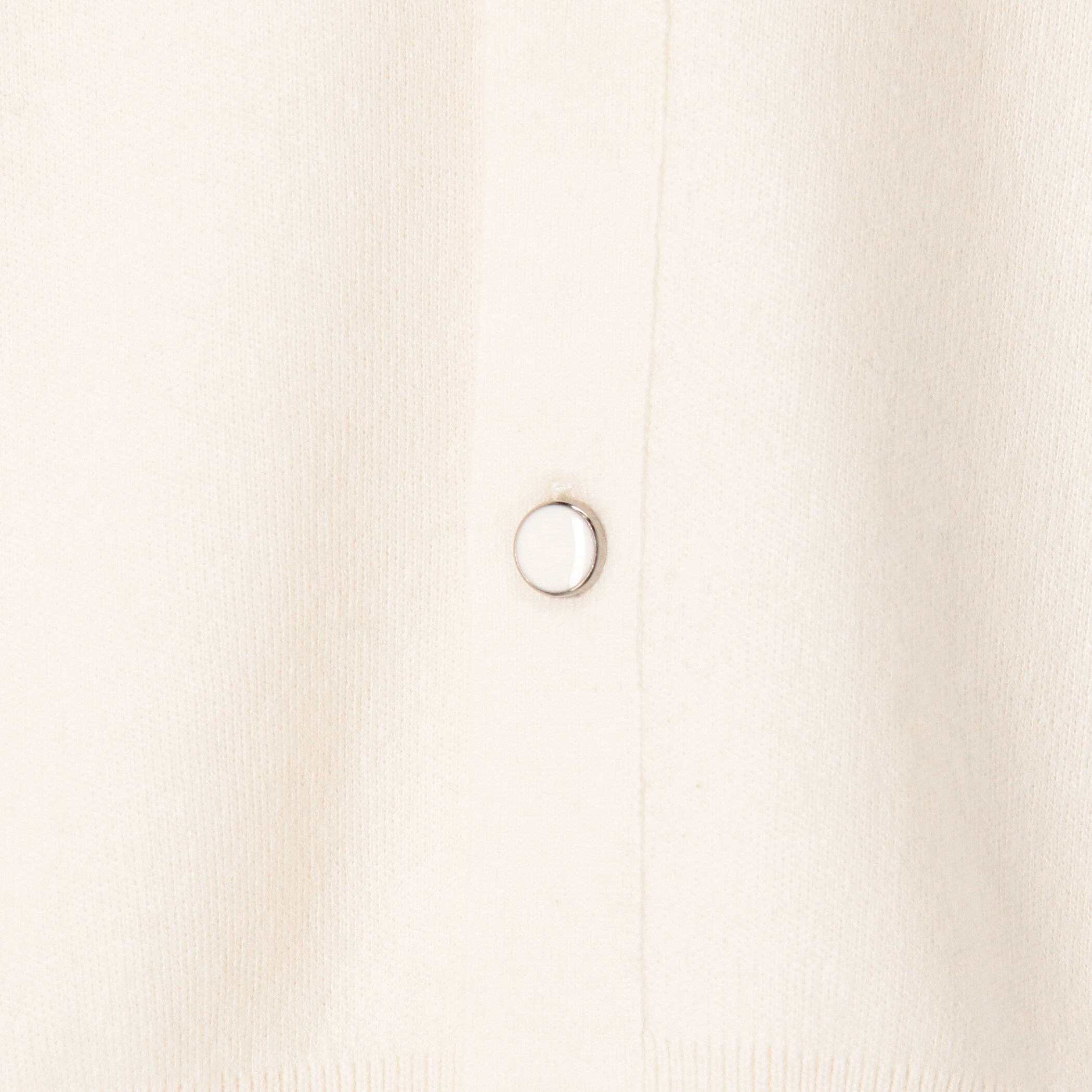 コットンカシミヤ パールロゴポロカーディガン｜トゥモローランド 公式通販