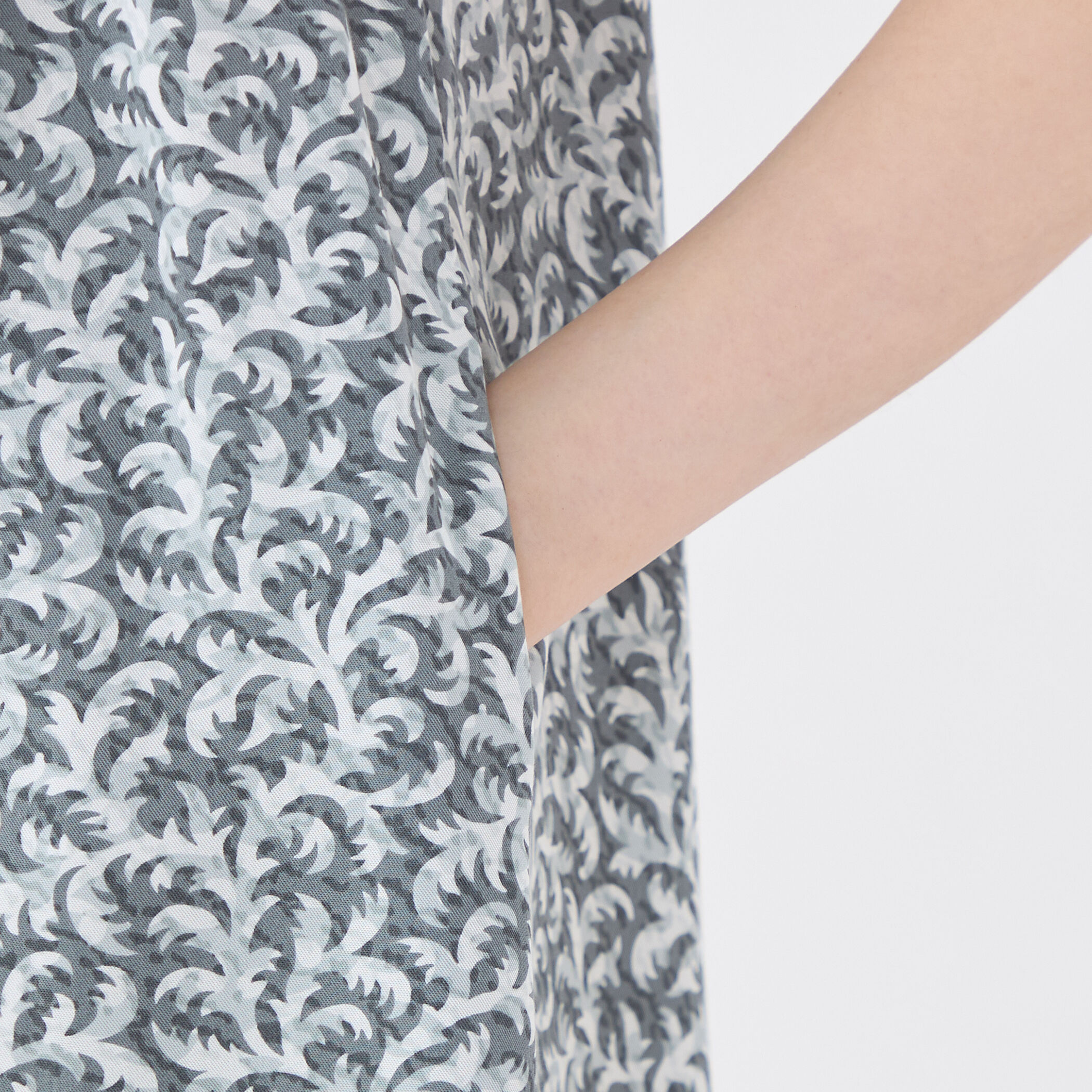 レーヨンツイルプリント コンビネゾン｜トゥモローランド 公式通販