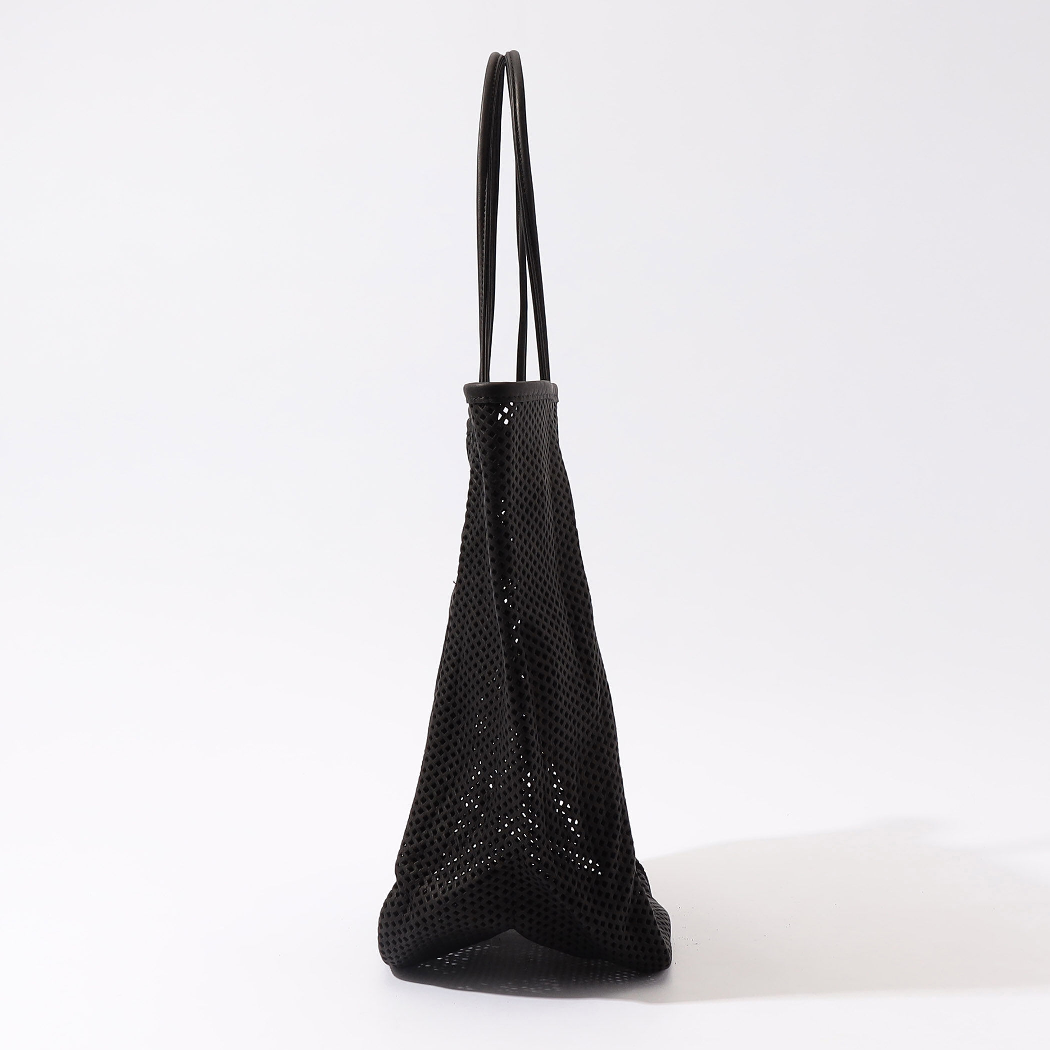 AMIACALVA WASHED LEATHER MESH TOTET M トートバッグ｜トゥモローランド 公式通販