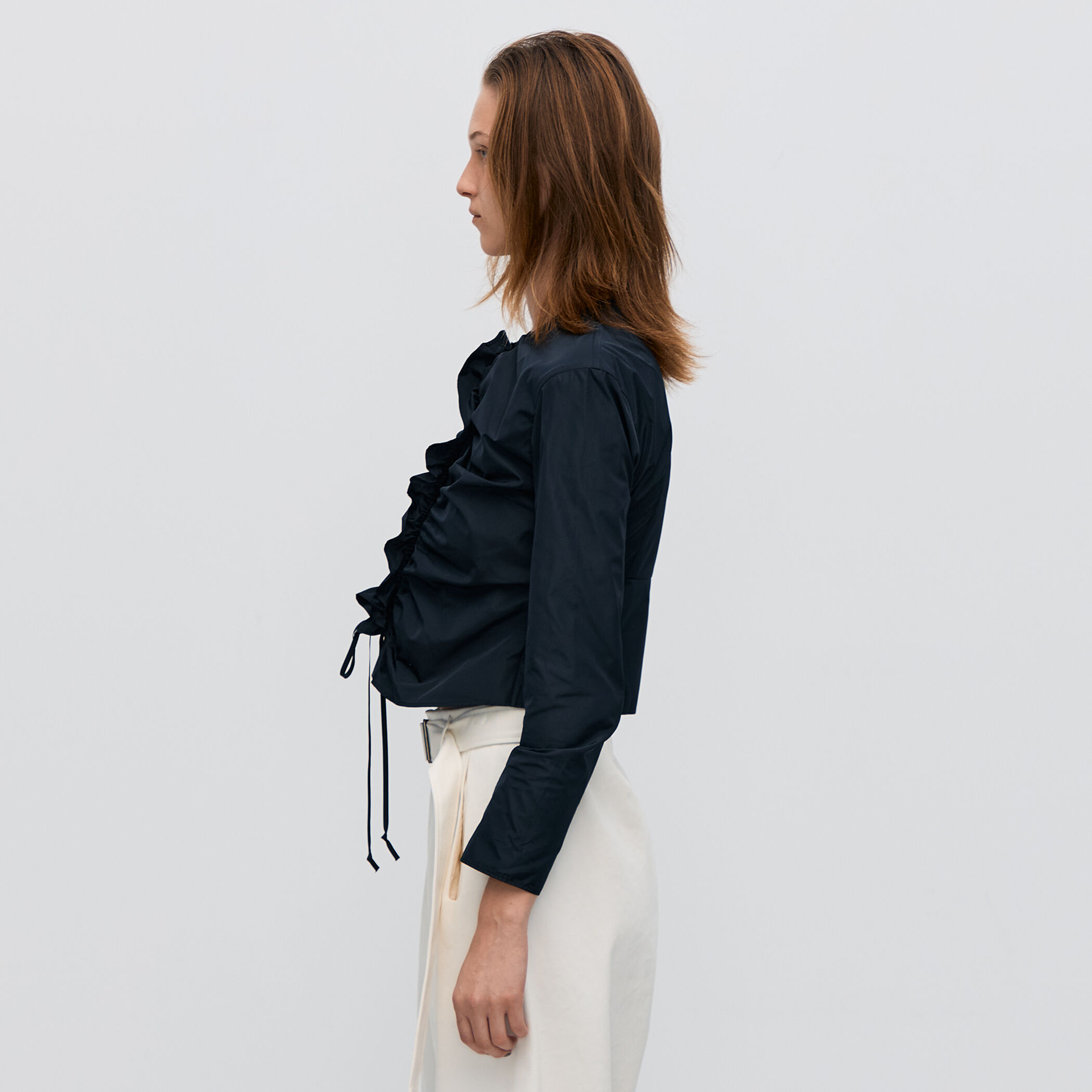 ポリエステルタフタ ギャザードブラウス｜トゥモローランド 公式通販