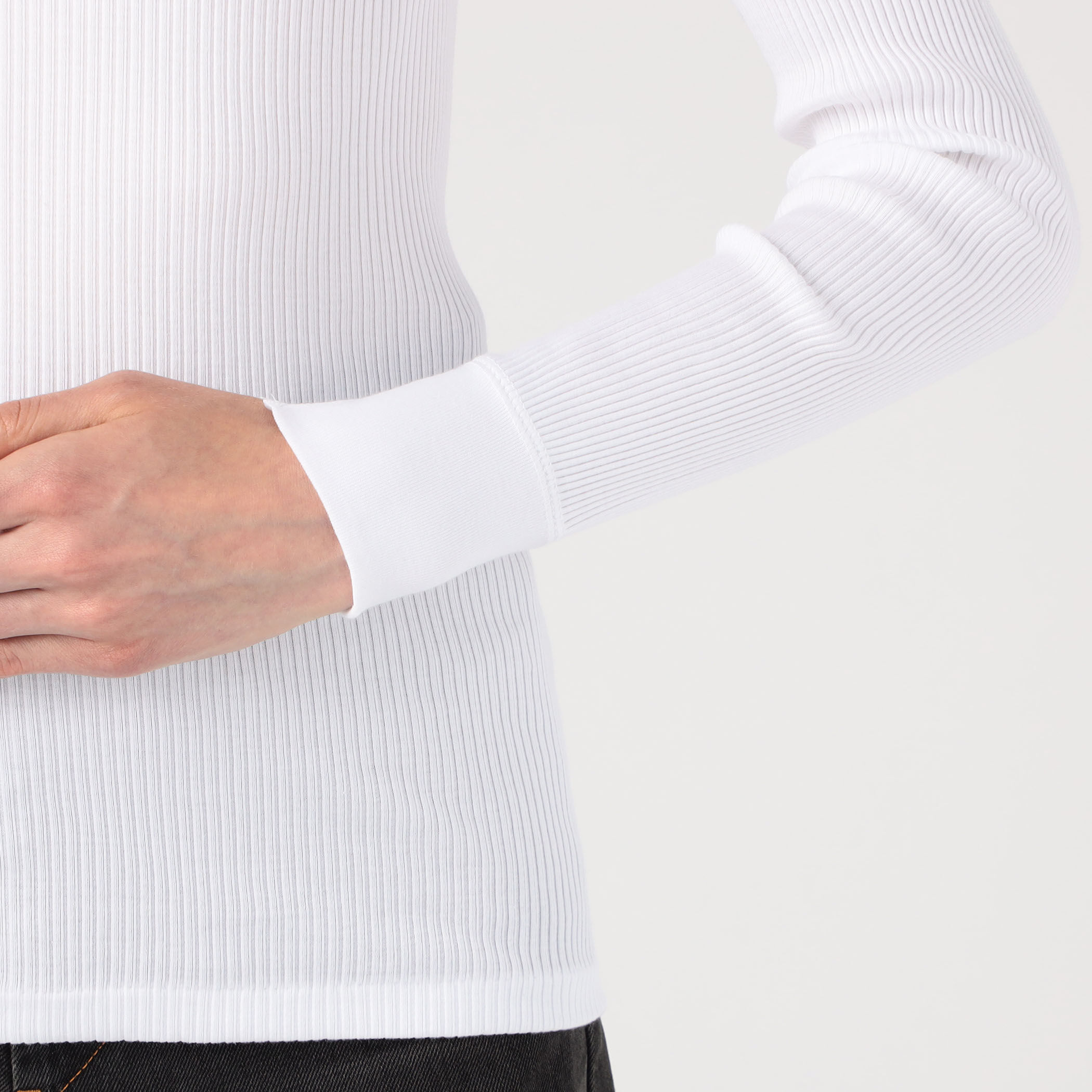 HYKE LONG SLEEVE TEE｜トゥモローランド 公式通販