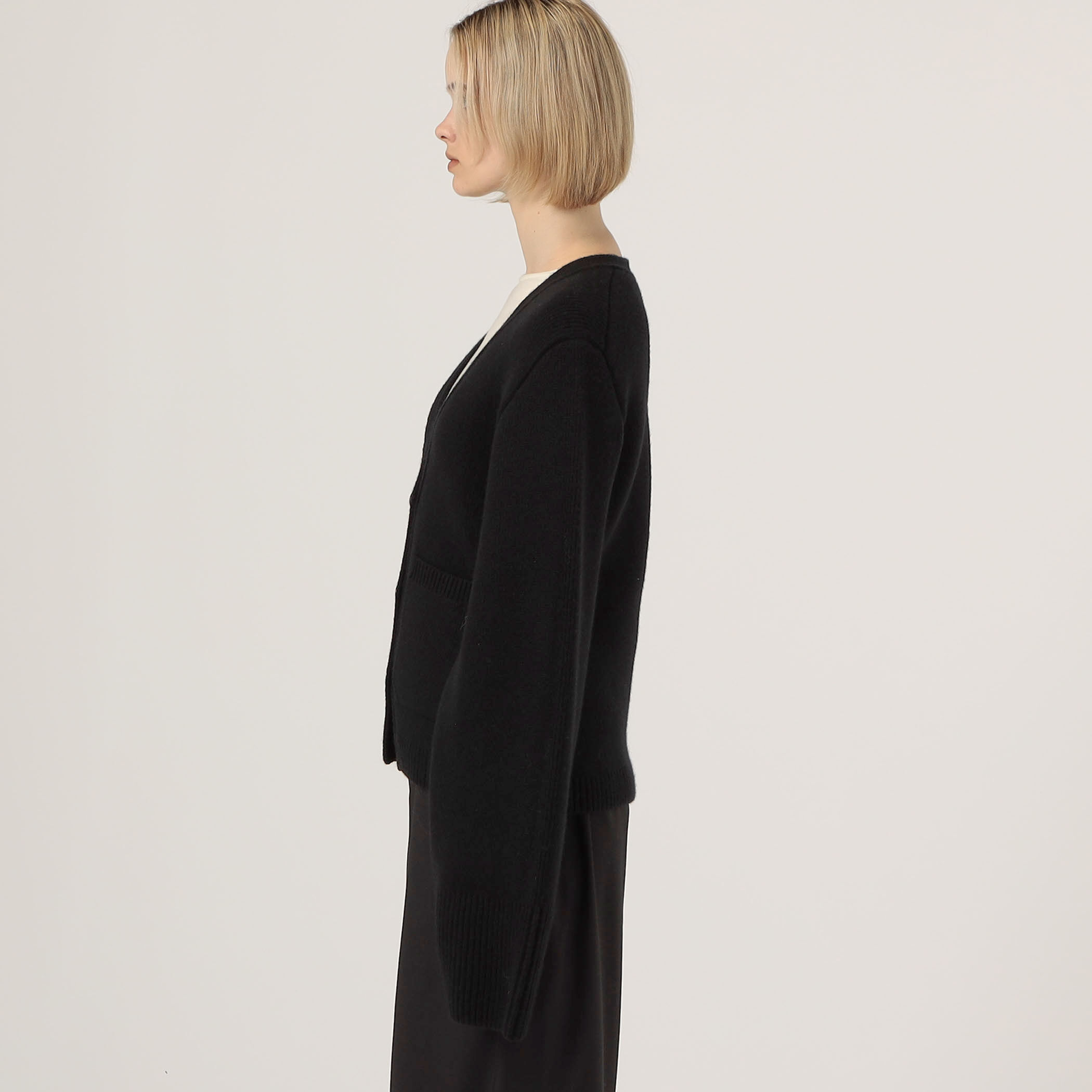 KHAITE SCARLET CARDIGAN｜トゥモローランド 公式通販