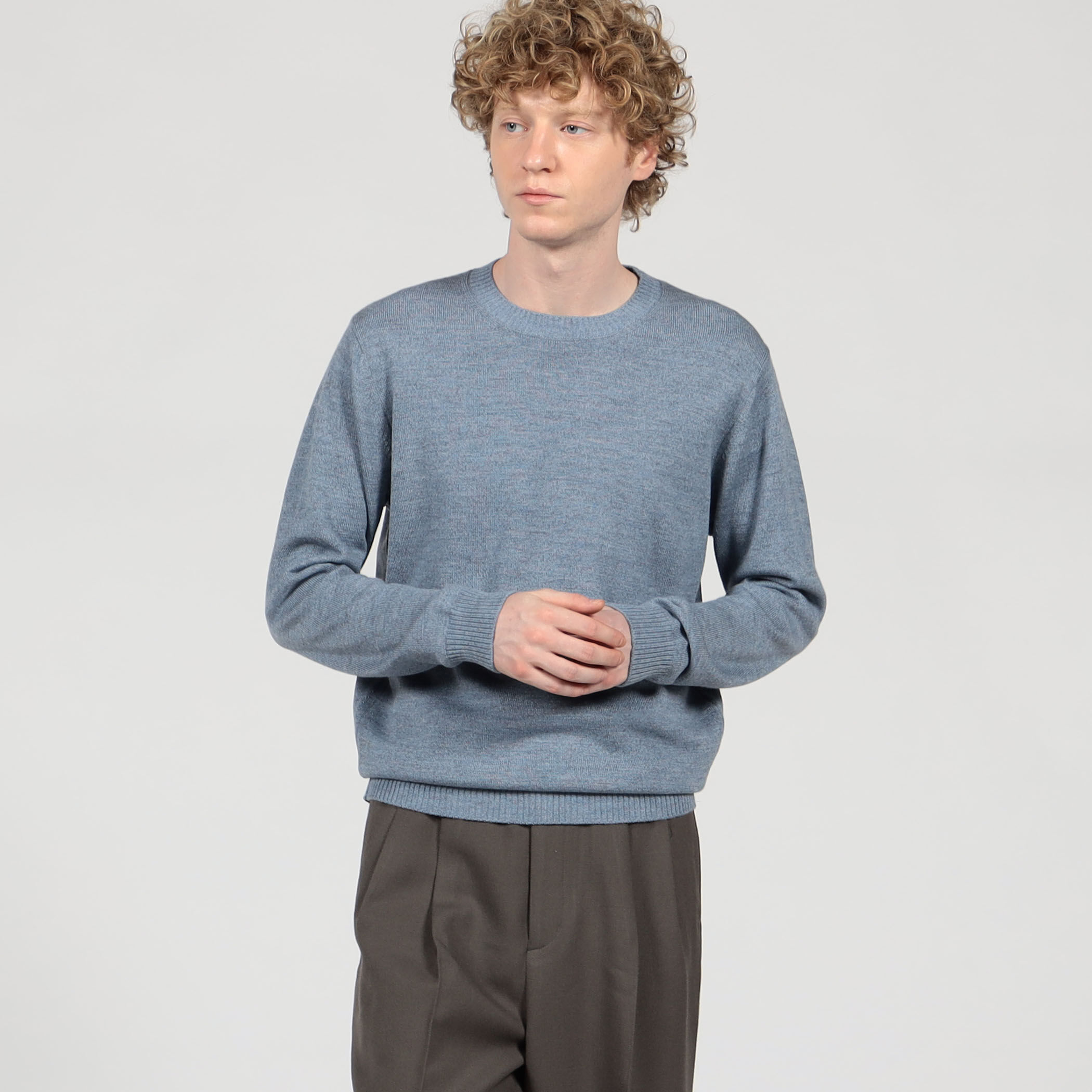 TOMORROWLAND tricot メリノベーシック クルーネックプルオーバー