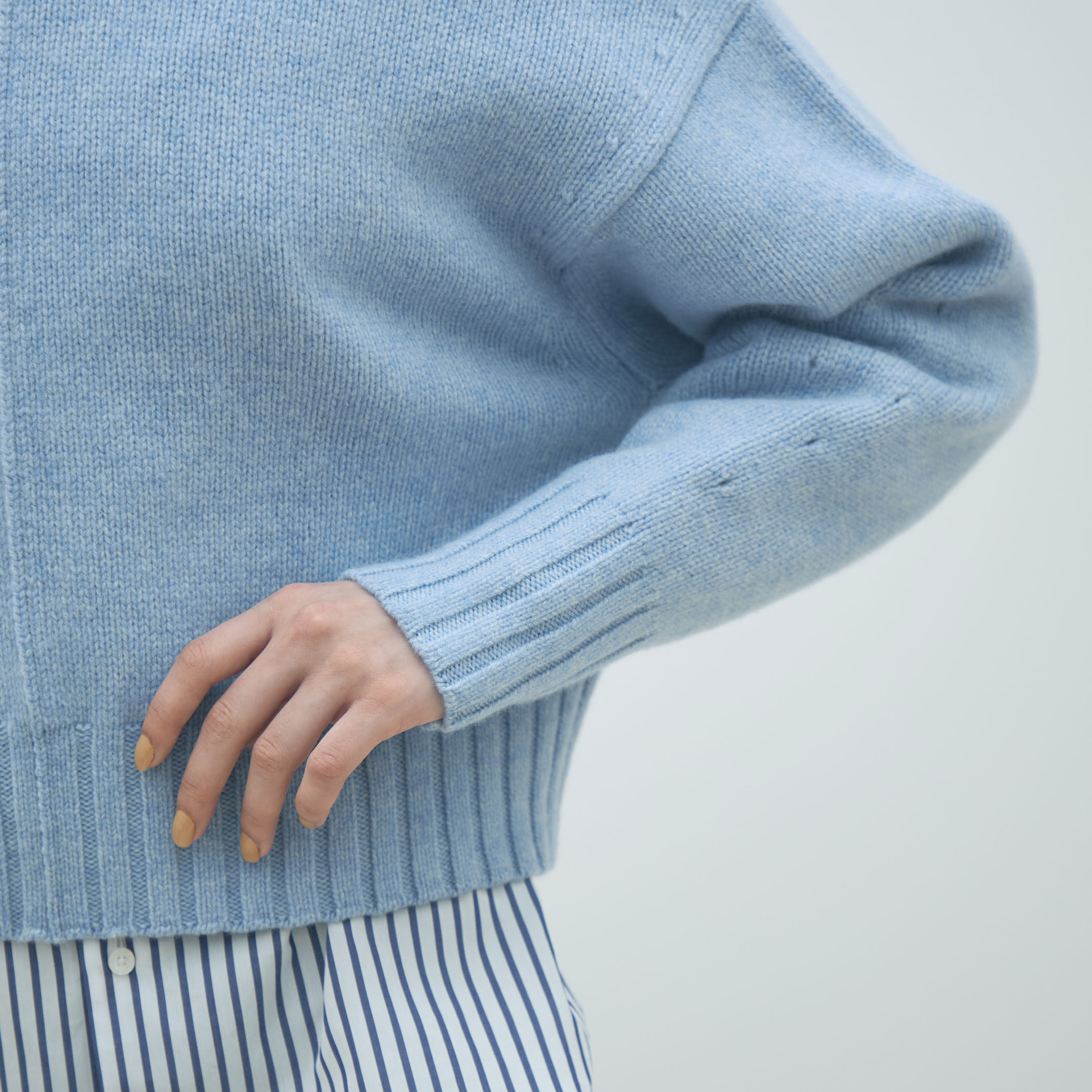 ラムカシミヤ クルーネックプルオーバー｜トゥモローランド 公式通販