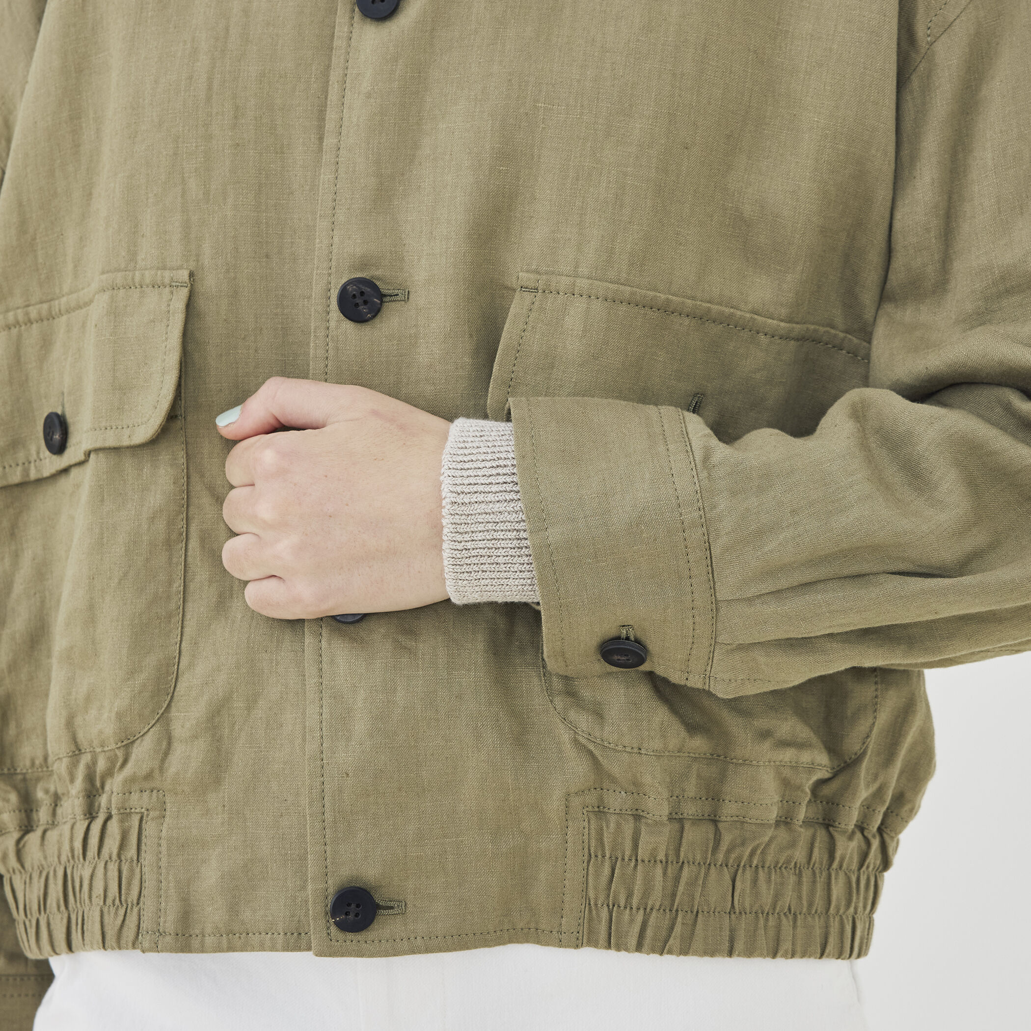 ダストリネン スタンドカラーブルゾン｜トゥモローランド 公式通販