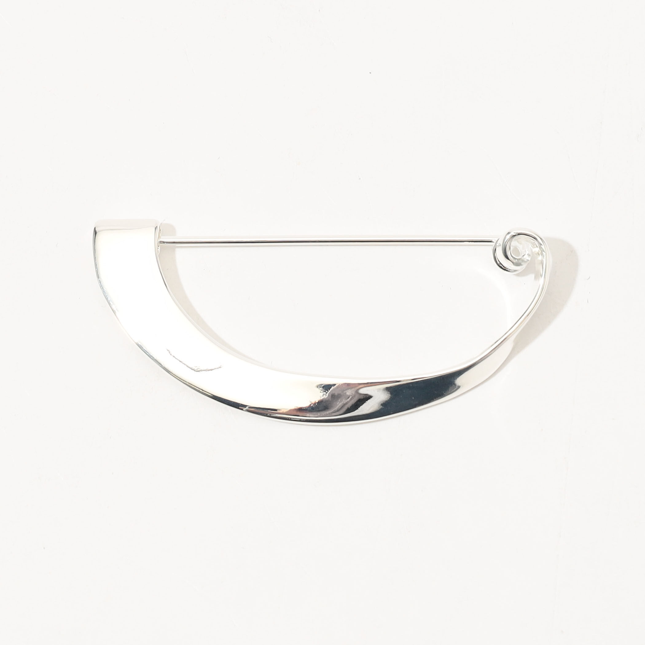 JAMIRAY MODERN CURVE PIN ネックレス｜トゥモローランド 公式サイト
