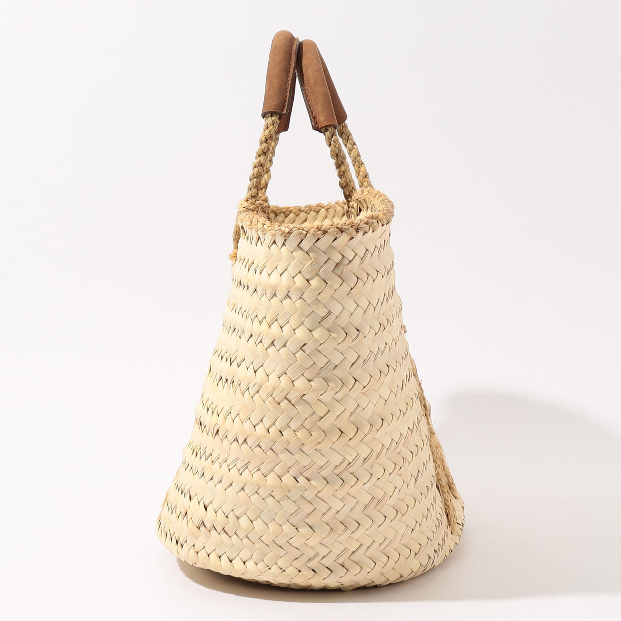 LA LISTE TUNISIENNE CROSS MARKET バスケット｜トゥモローランド 公式