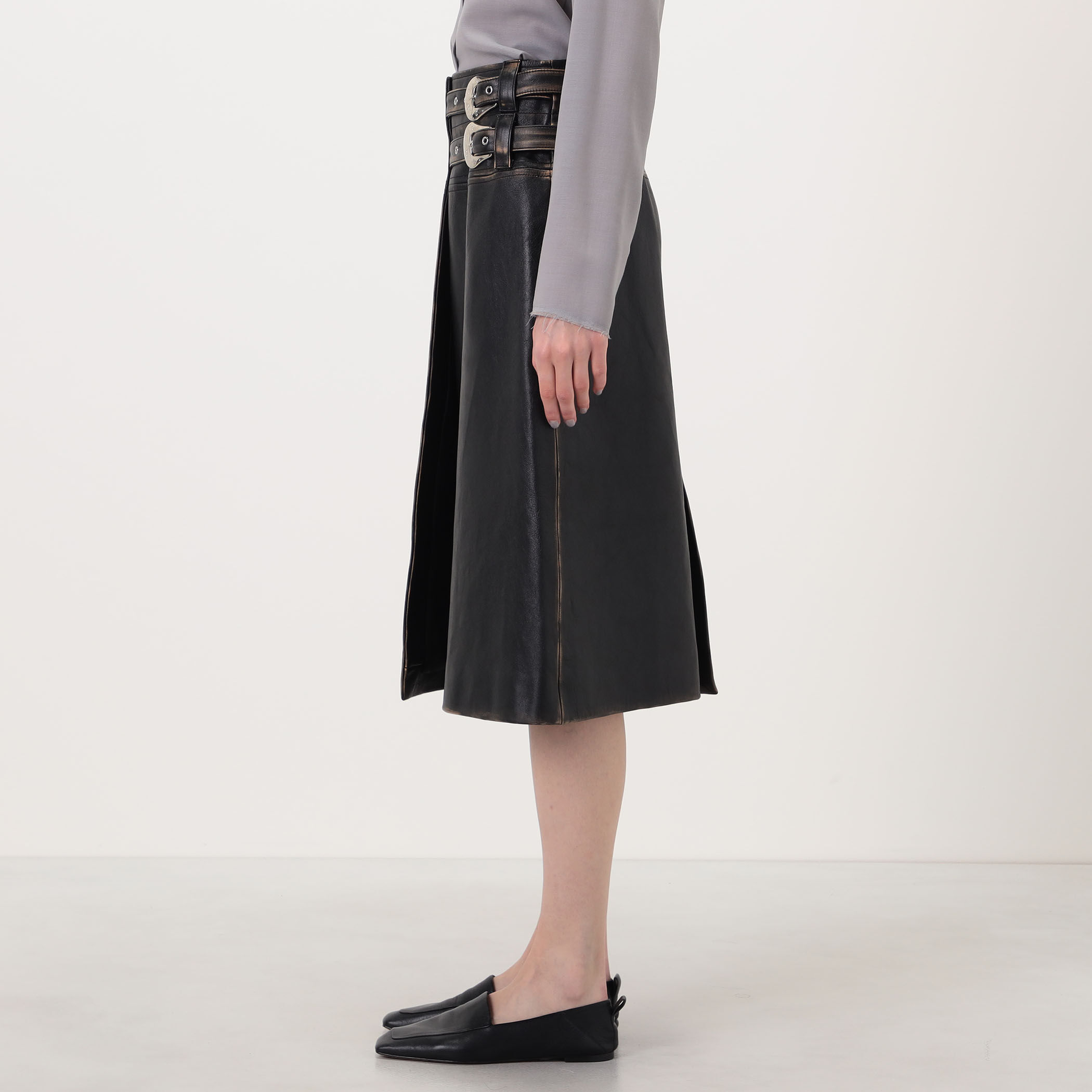 NAMACHEKO FLORA LEATHER SK レザースカート｜トゥモローランド 公式サイト