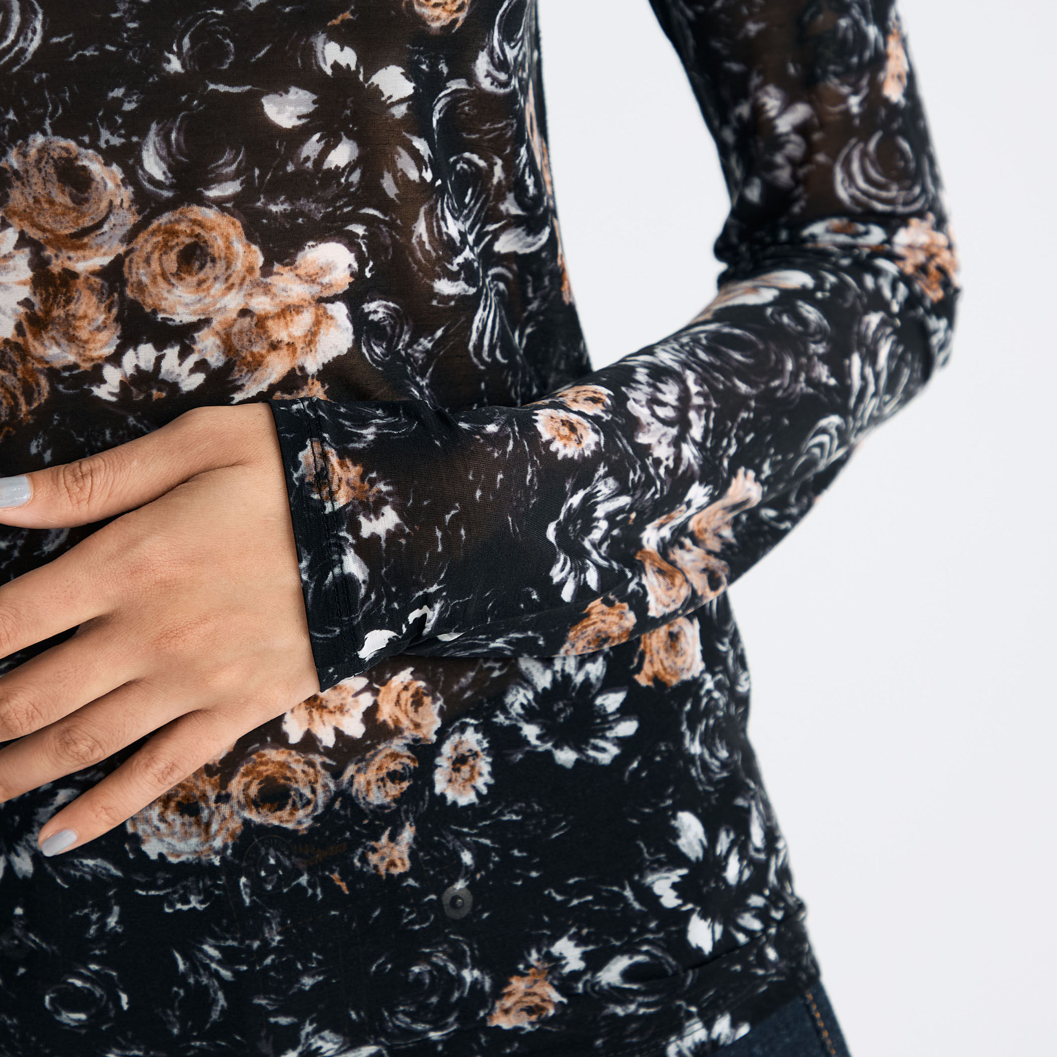 シアープリント ハイネックトップ｜トゥモローランド 公式通販