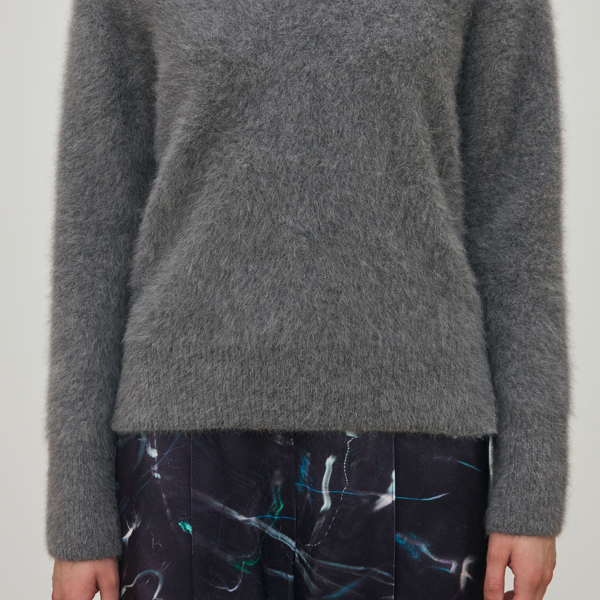 フォックスカシミヤ Vネックプルオーバー｜トゥモローランド 公式通販