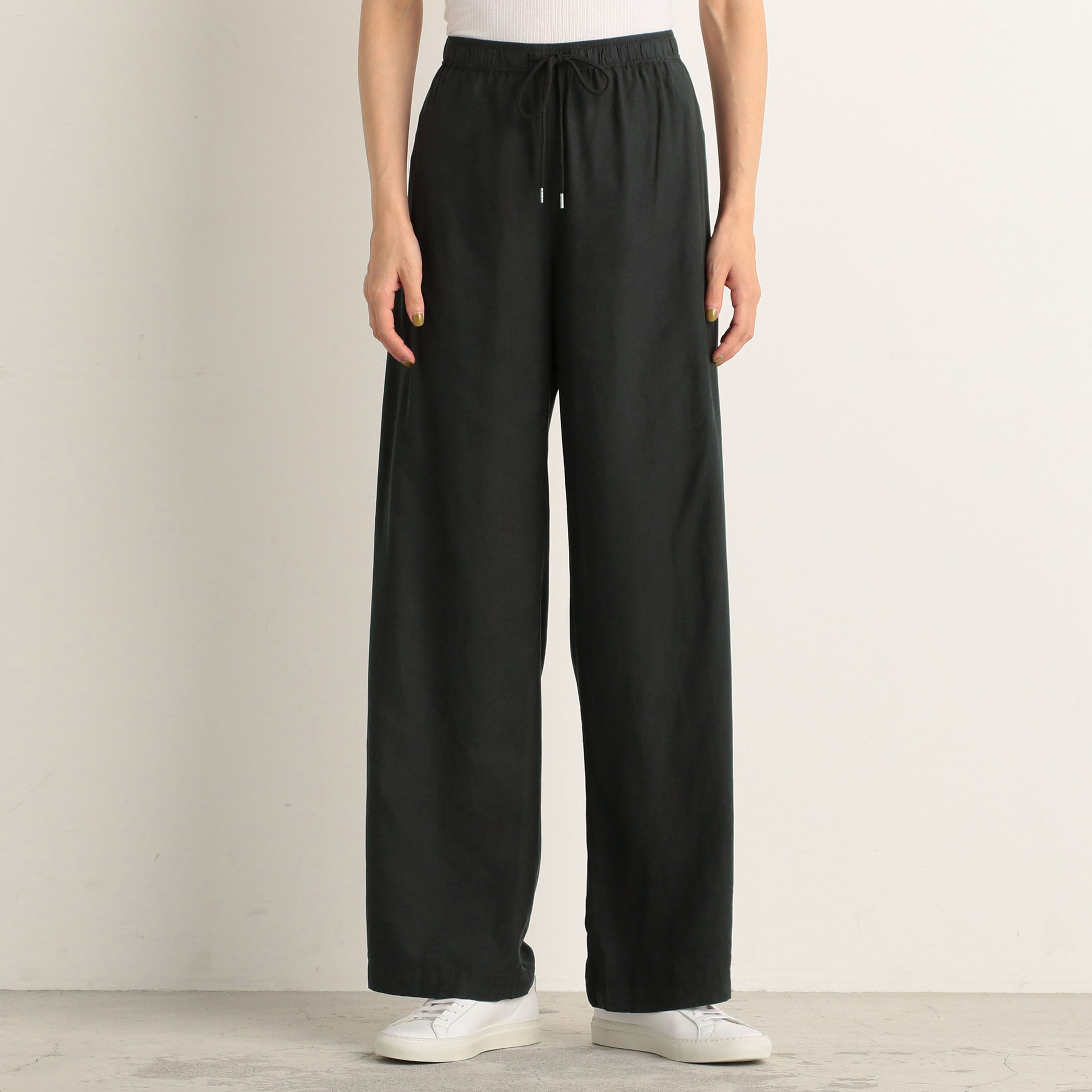 マイクロスエード イージーワイドパンツ WMMS1939｜トゥモローランド