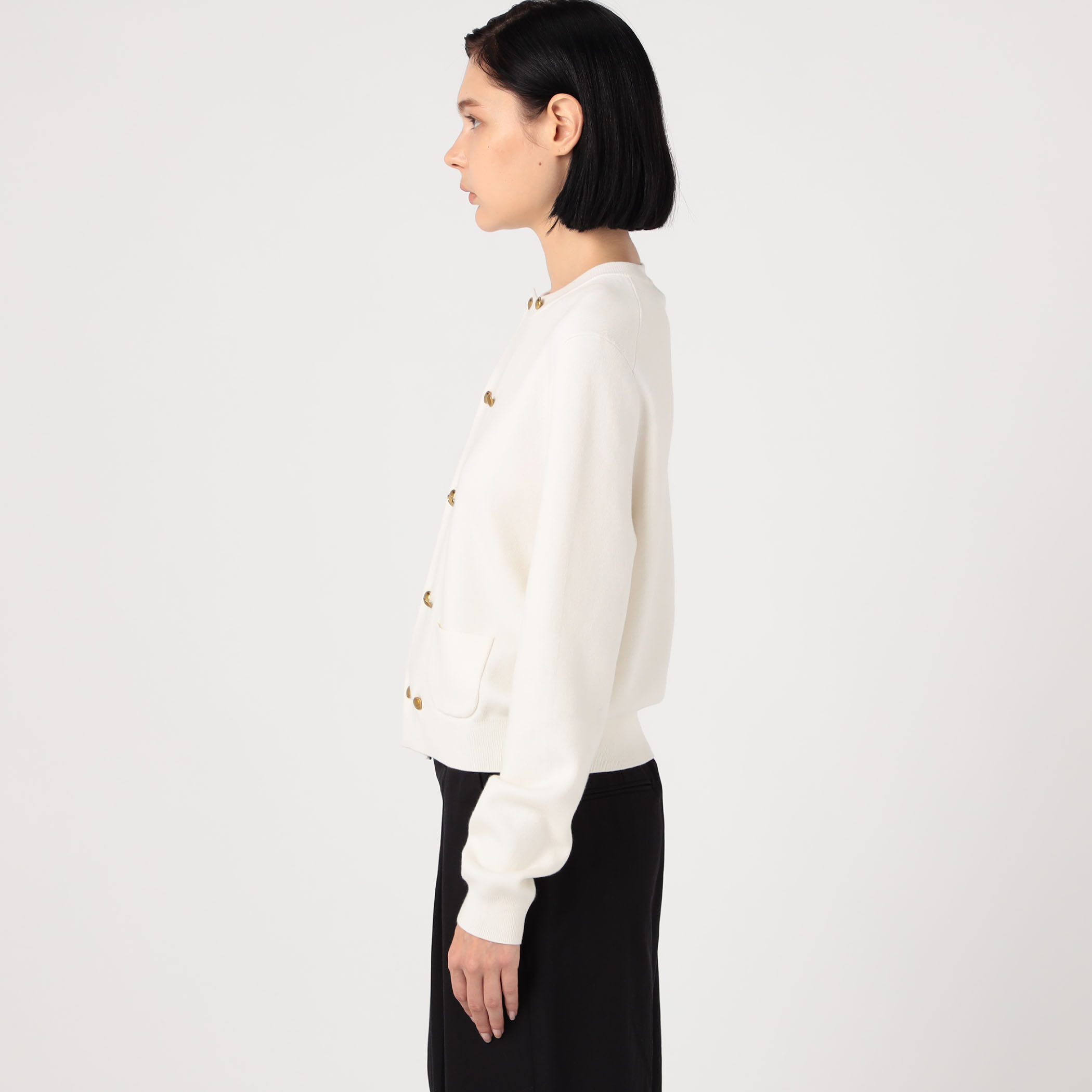 CABaN コットンカシミヤ ダブルボタンカーディガン　ブラック¥44,000 CABaN カーディガン 黒 コットンカシミヤ ダブルボタン