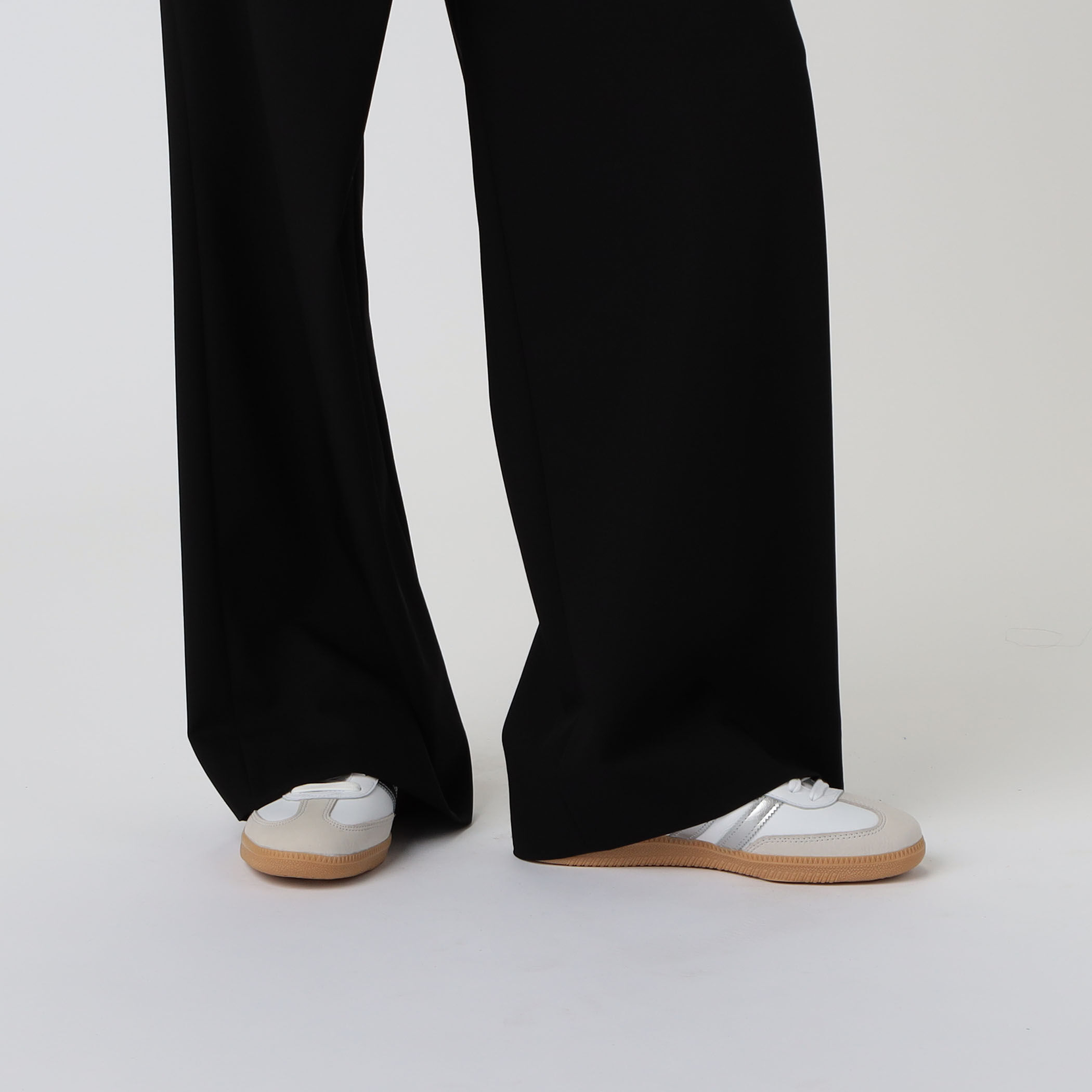 item142c56ee53f811f08b2c0242ac