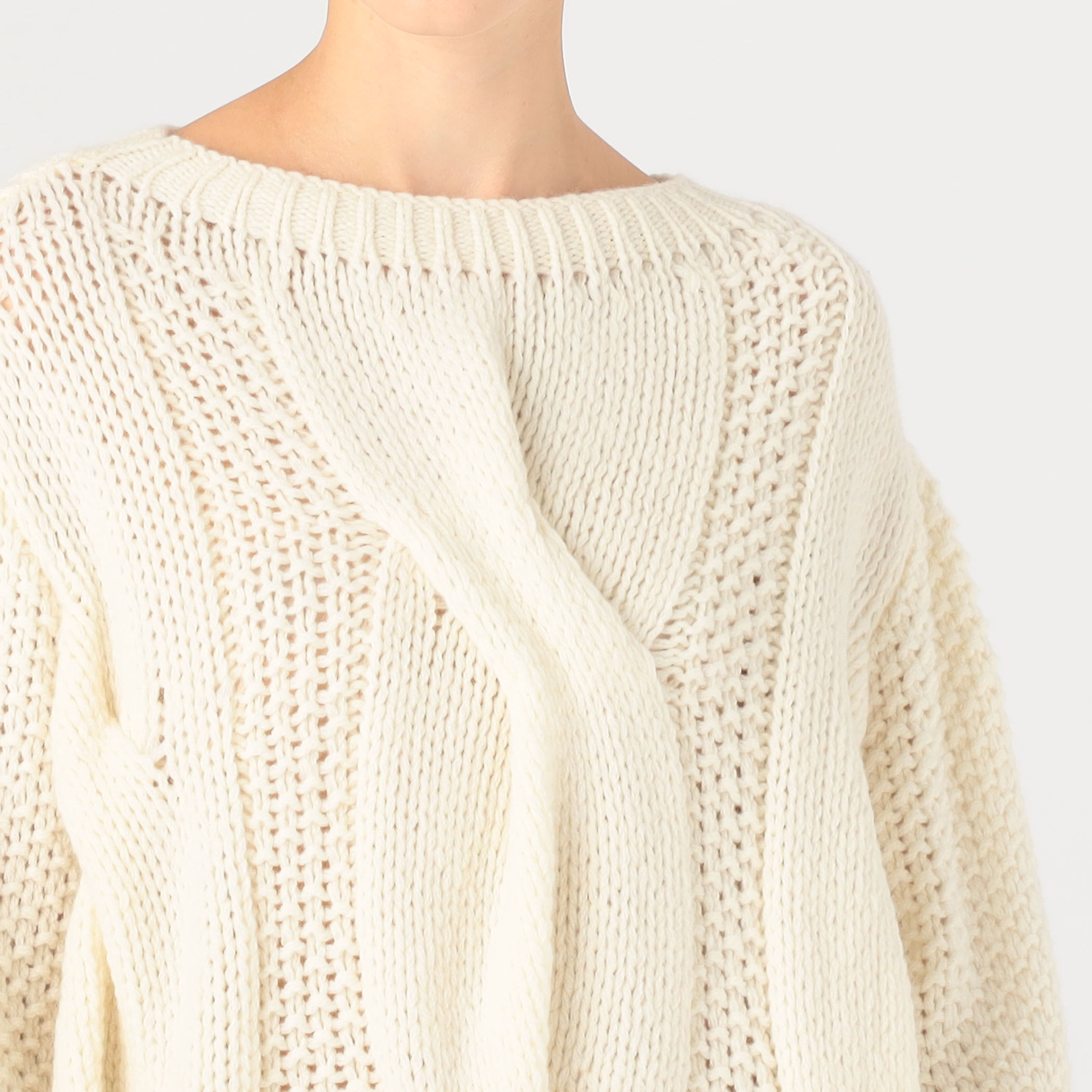 ❤︎ページ ビッグケーブル ボートネックプルオーバー｜トゥモローランド