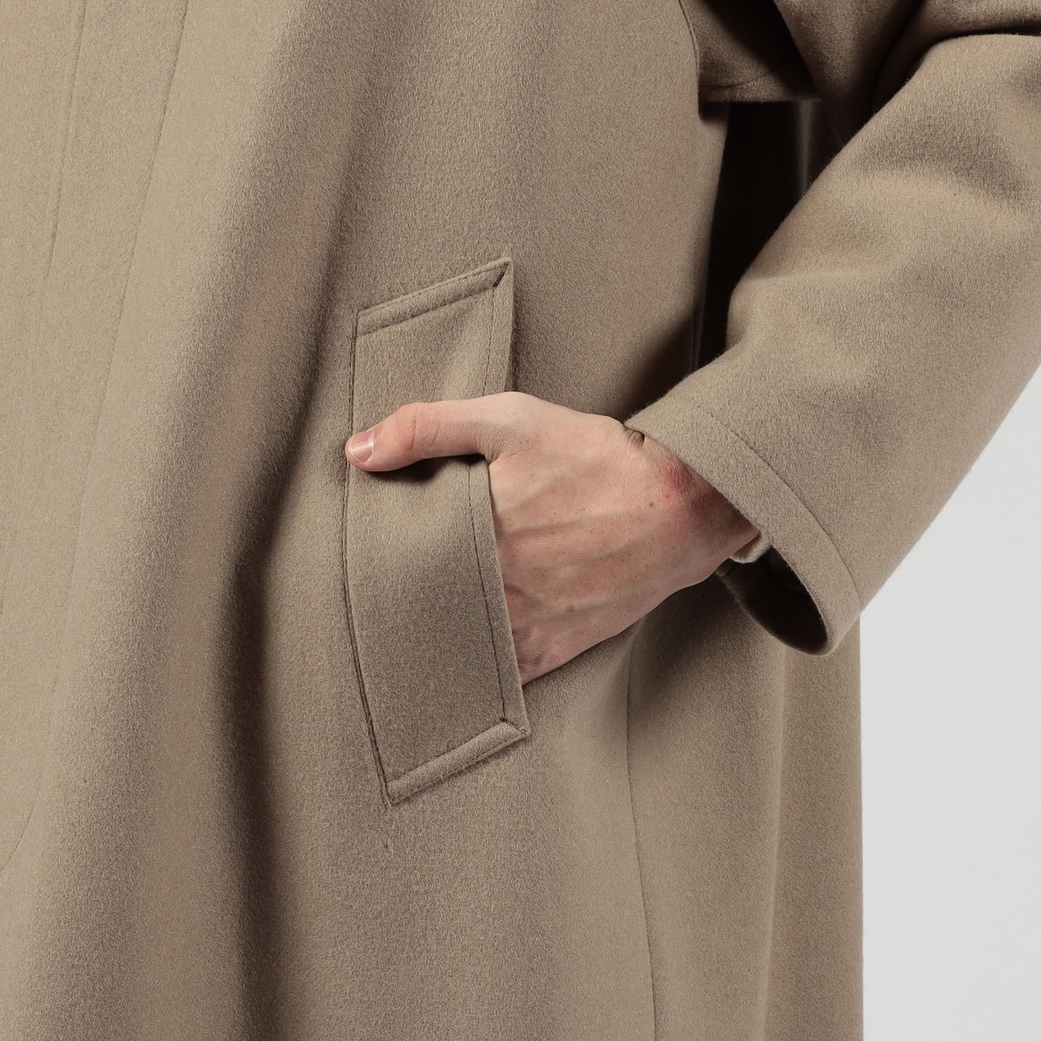 ウールナイロン バルカラーコート｜トゥモローランド 公式通販