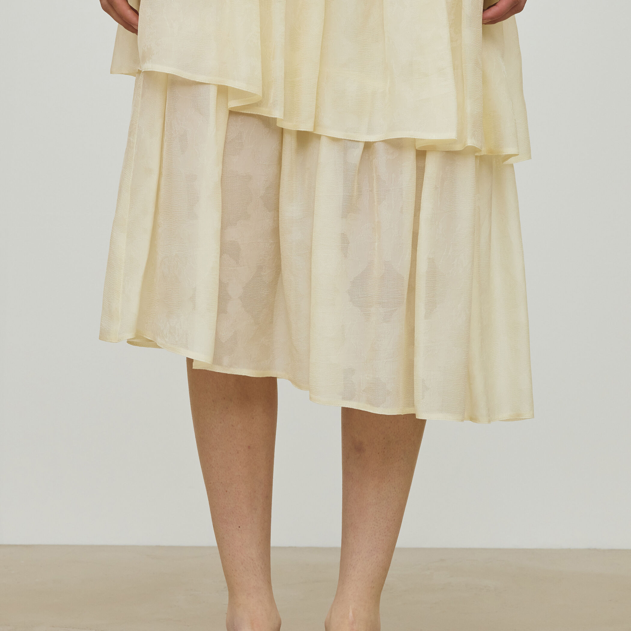 ムービングシャドウ ジャガード ティアードスカート｜トゥモローランド