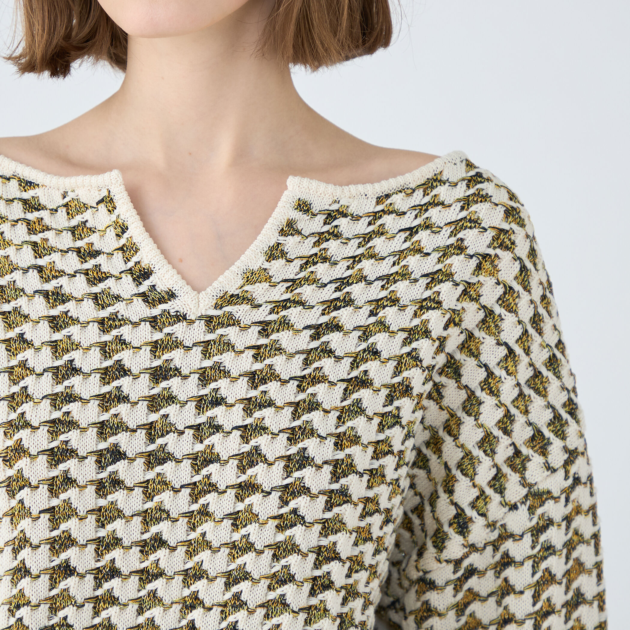 ハウンドトゥース キーネックプルオーバー｜トゥモローランド 公式通販