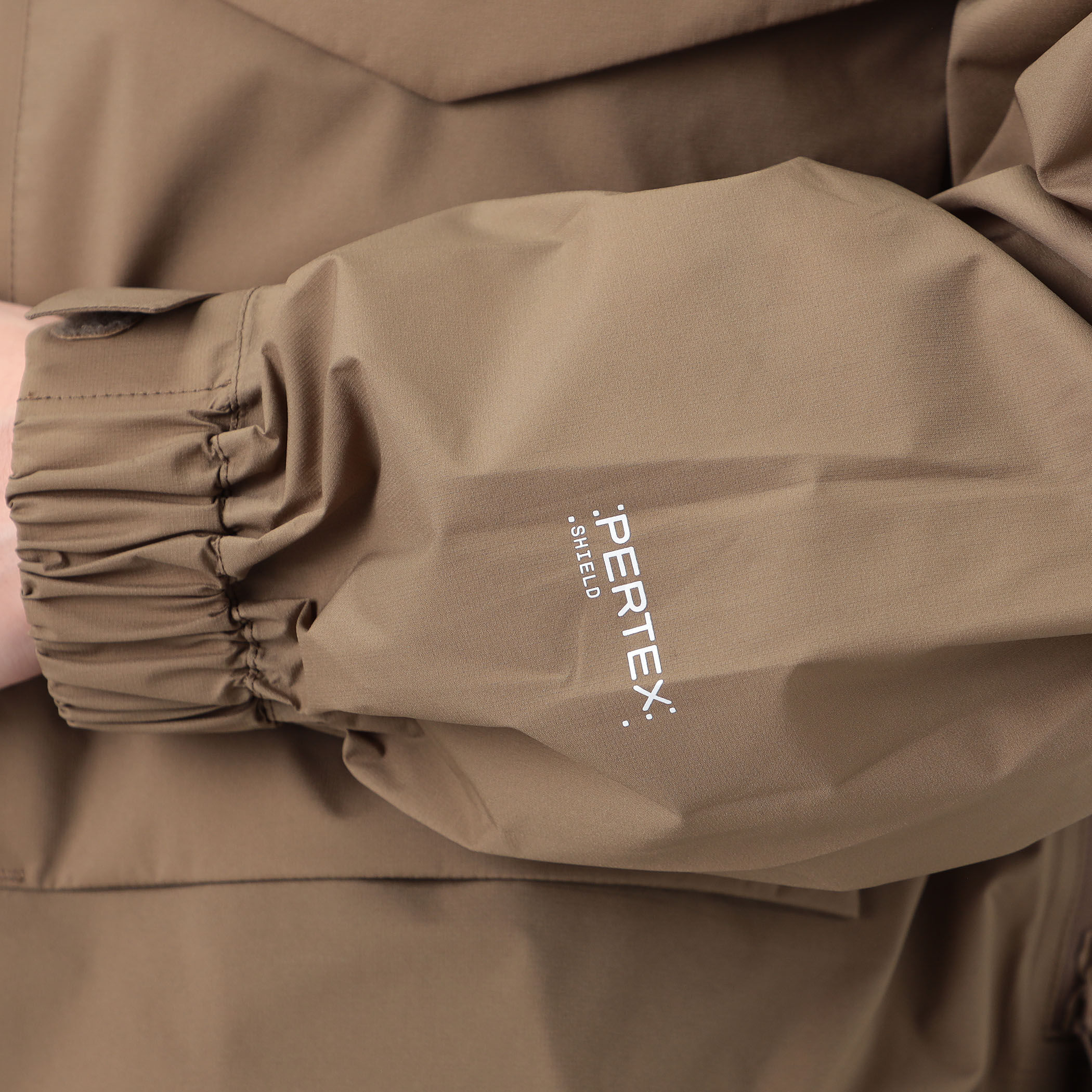 HYKE PERTEX WEP JACKET ナイロンジャケット｜トゥモローランド 公式サイト