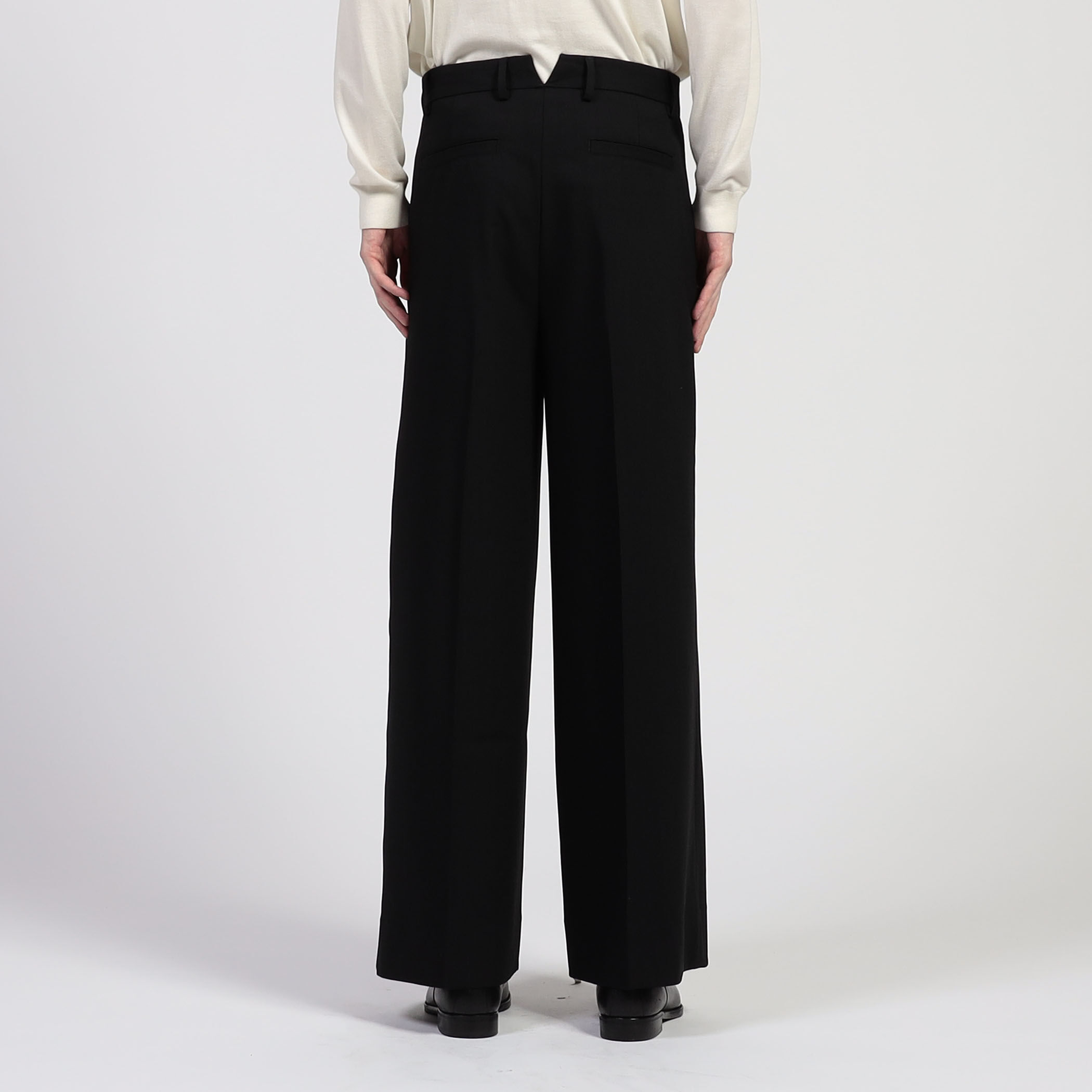 entire studios WIDE PLEATED トラウザーパンツ