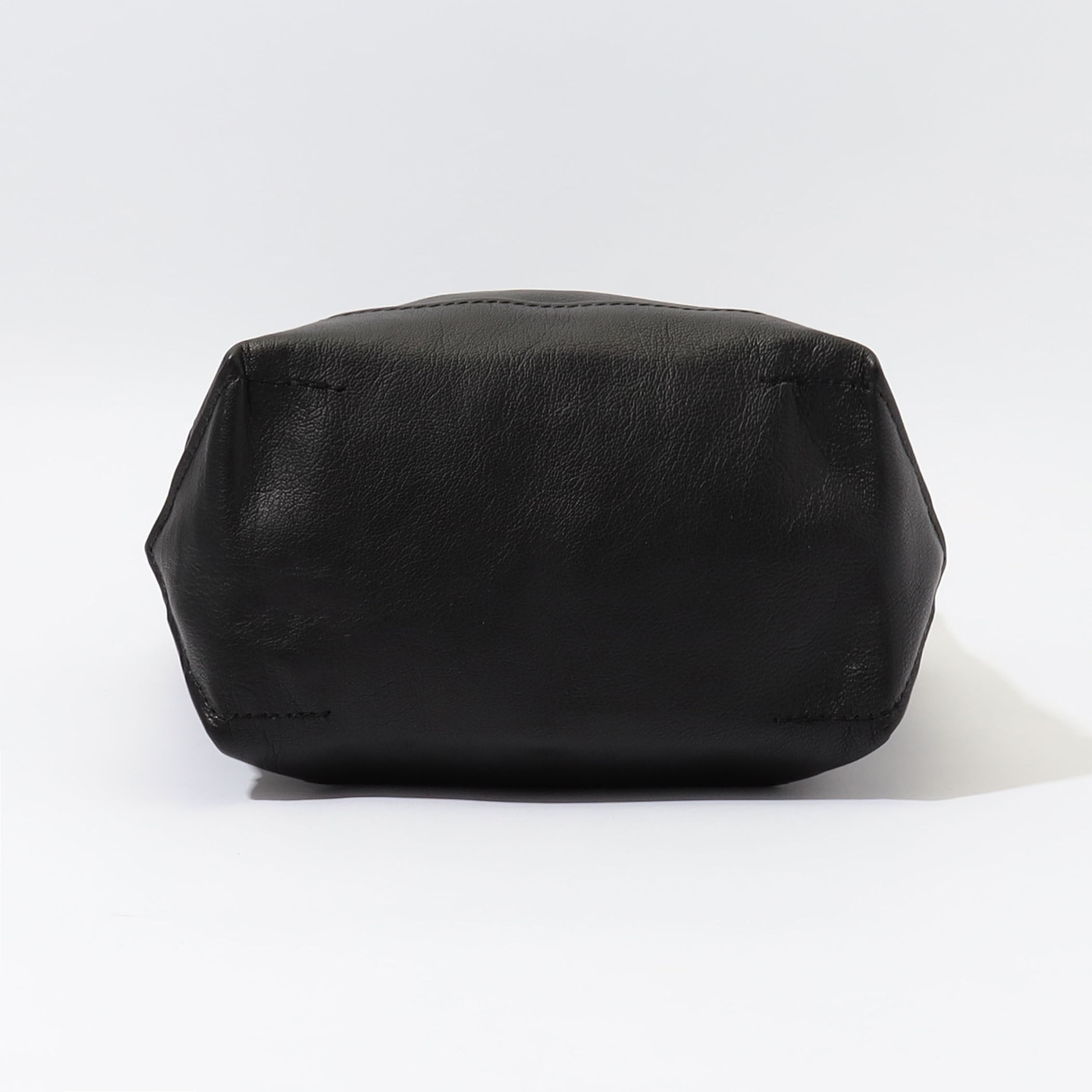 TEMBEA BAGUETTE ゴートレザー トートバッグ｜トゥモローランド 公式サイト