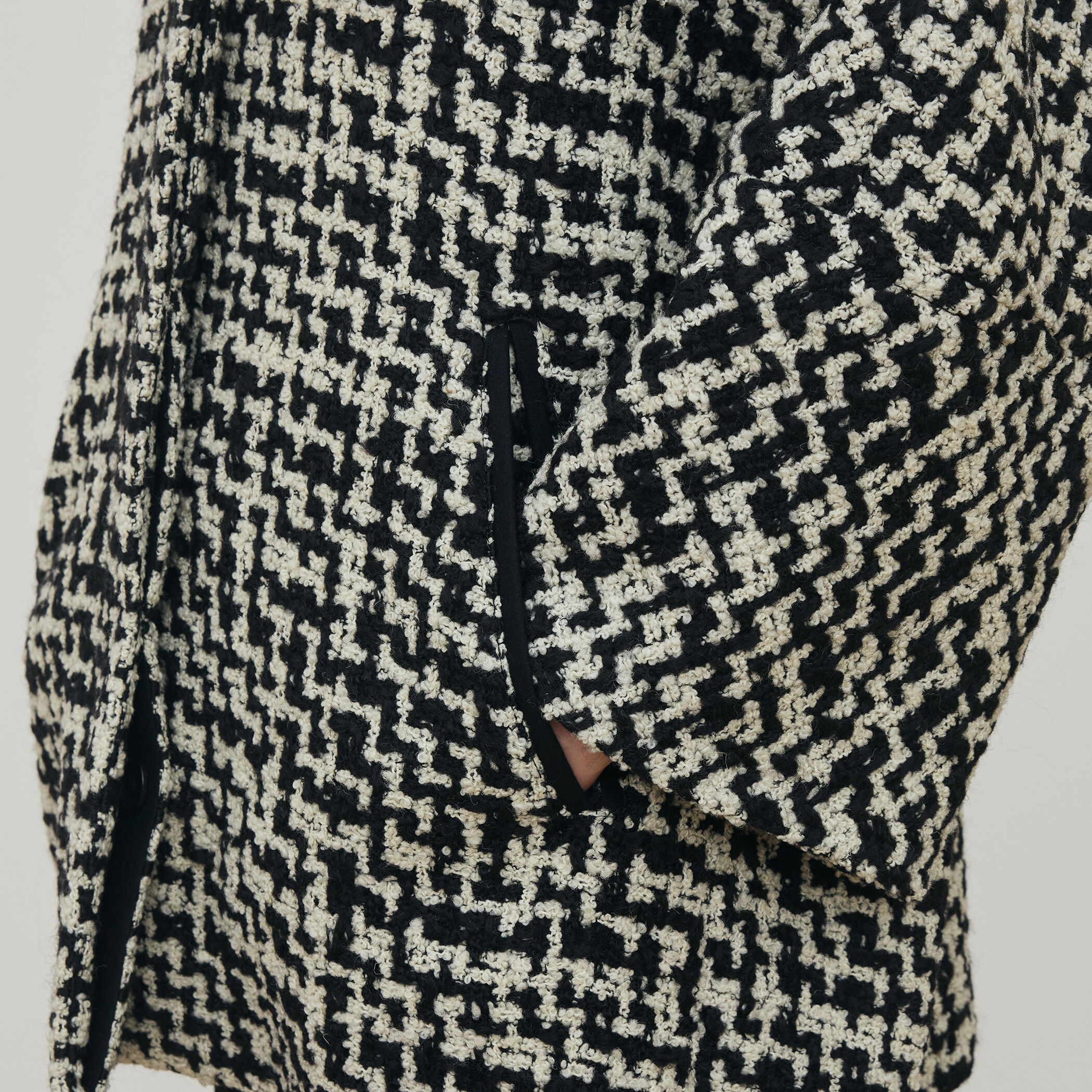 ビンテージブークレーツイード バルカラーコート｜トゥモローランド