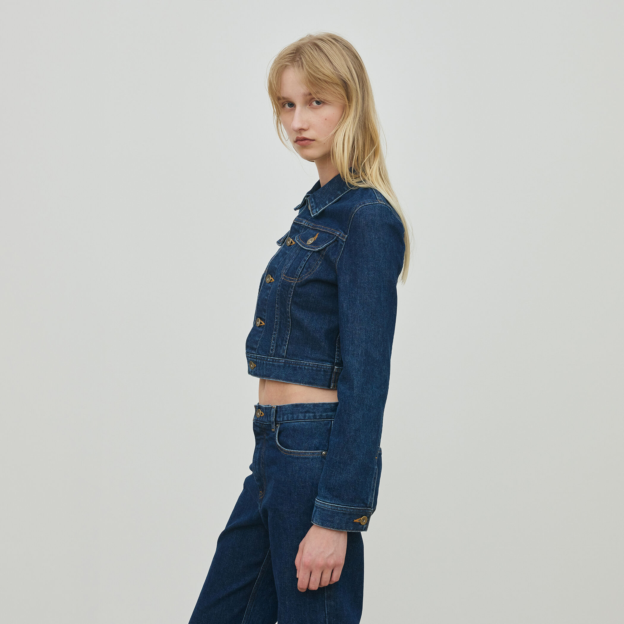 コンパクトストレッチデニム ジャケット｜トゥモローランド 公式通販