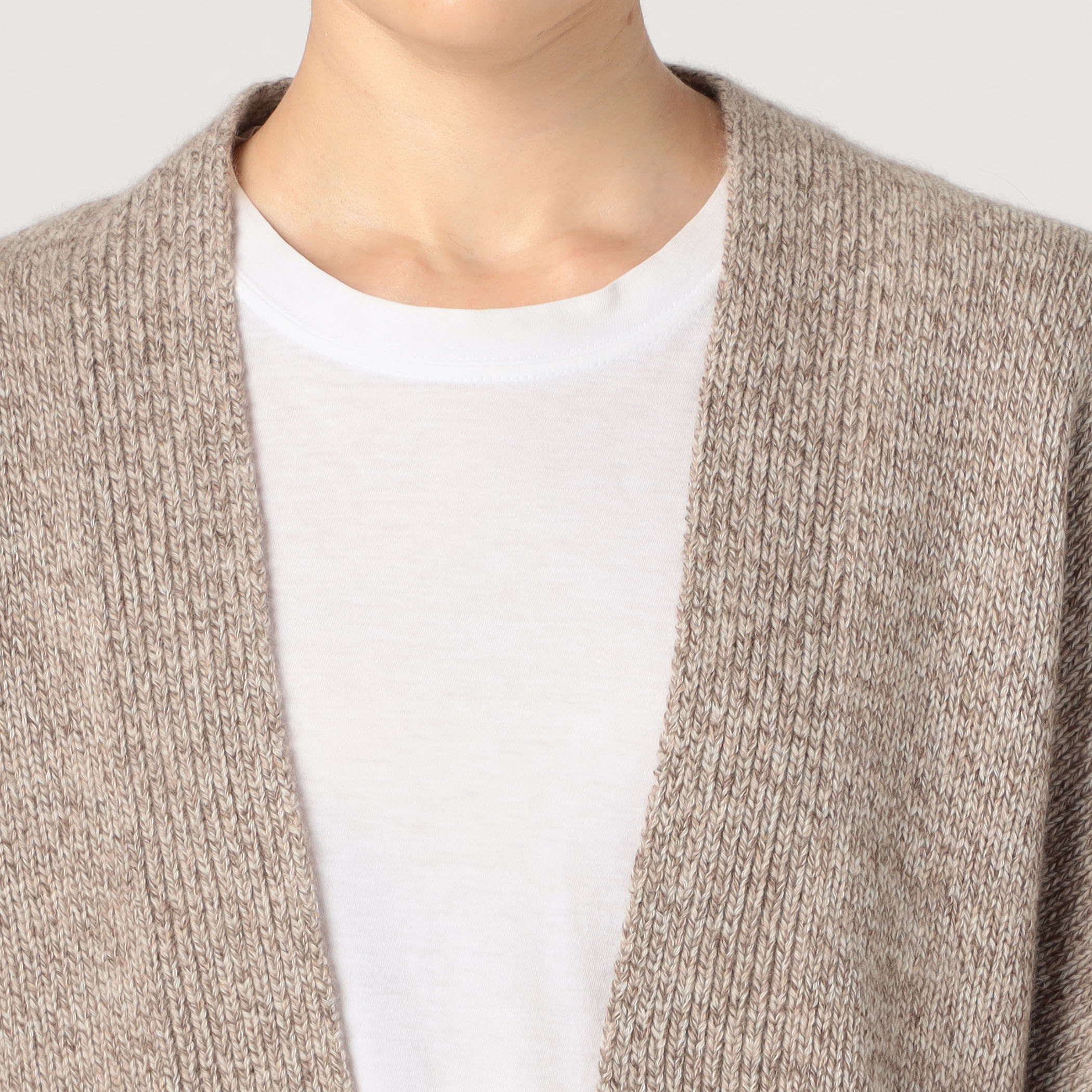 リサイクルカシミヤ クロップド丈カーディガン WRBC2623