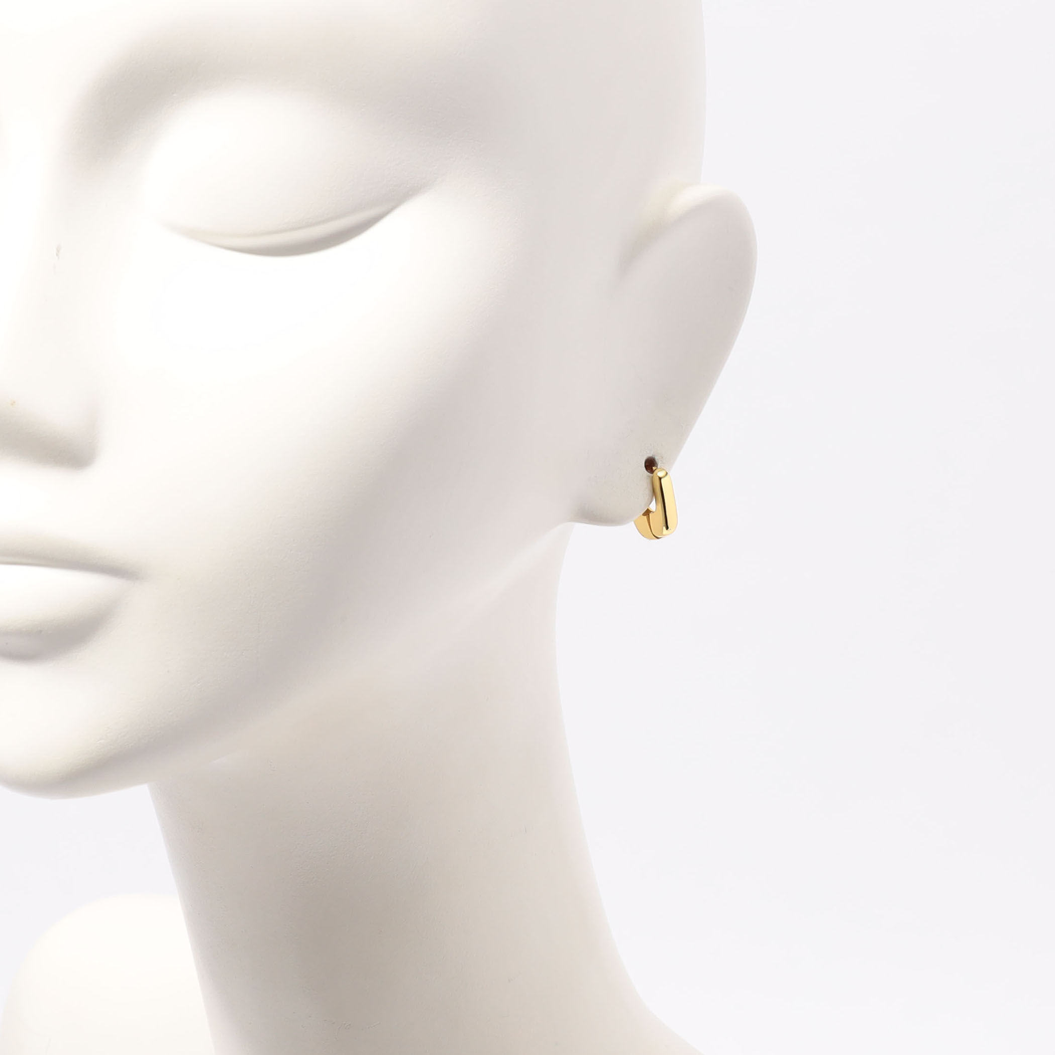 Kara Yoo LENNOX フープピアス