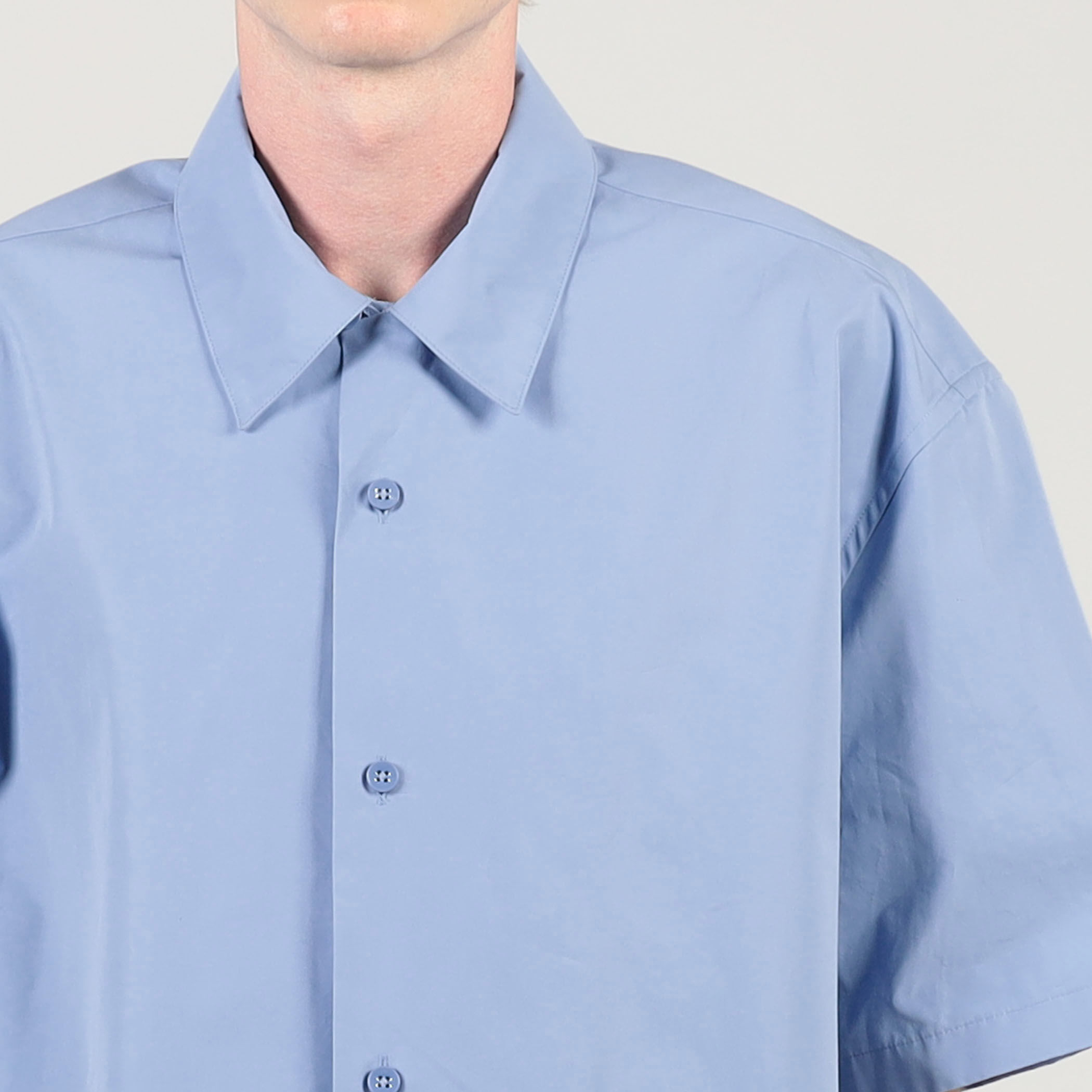 JIL SANDER ライトブルー コットンシャツ ジル サンダー】のブルーストライプ「シャツ」で毎日がスマートに！ | VERY