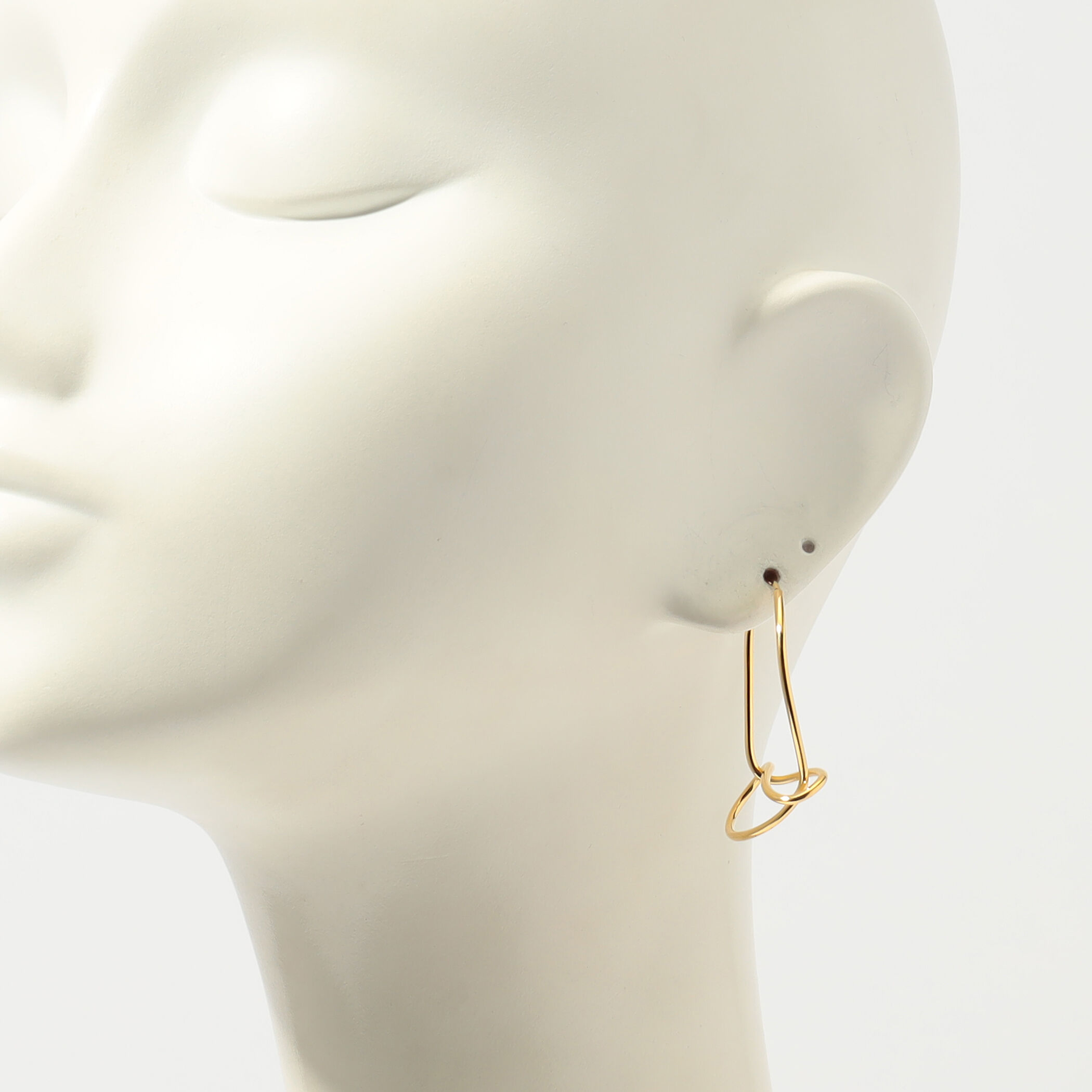 別注】BAR Jewellery SMALL FLORA ゴールド ピアス｜トゥモローランド