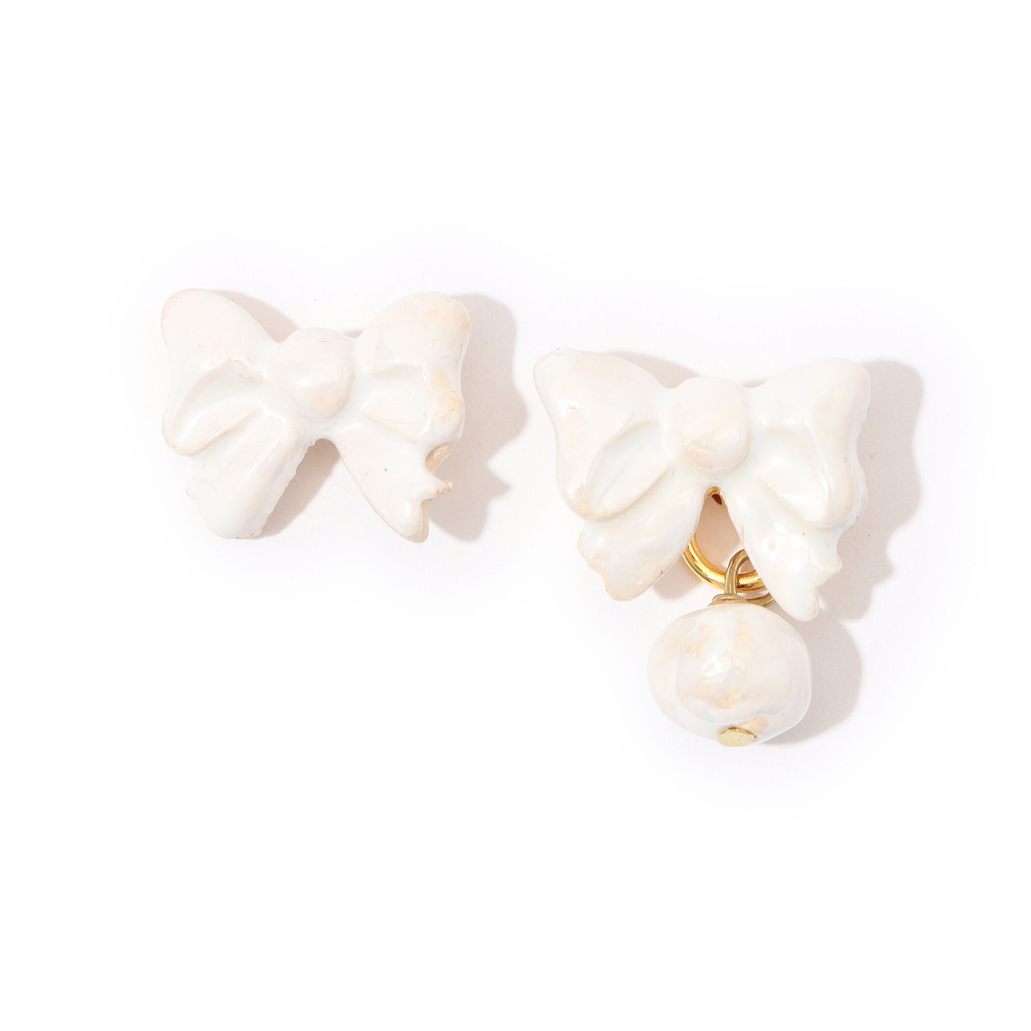 LEVENS JEWELS BABY BOW EARRINGS|トゥモローランド 公式通販 LEVENS JEWELS BABY BOW EARRINGS|トゥモローランド 公式通販