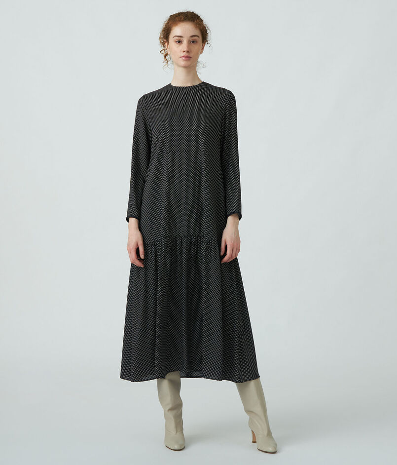 ミニドットプリント フレアギャザーワンピース｜トゥモローランド 公式通販 