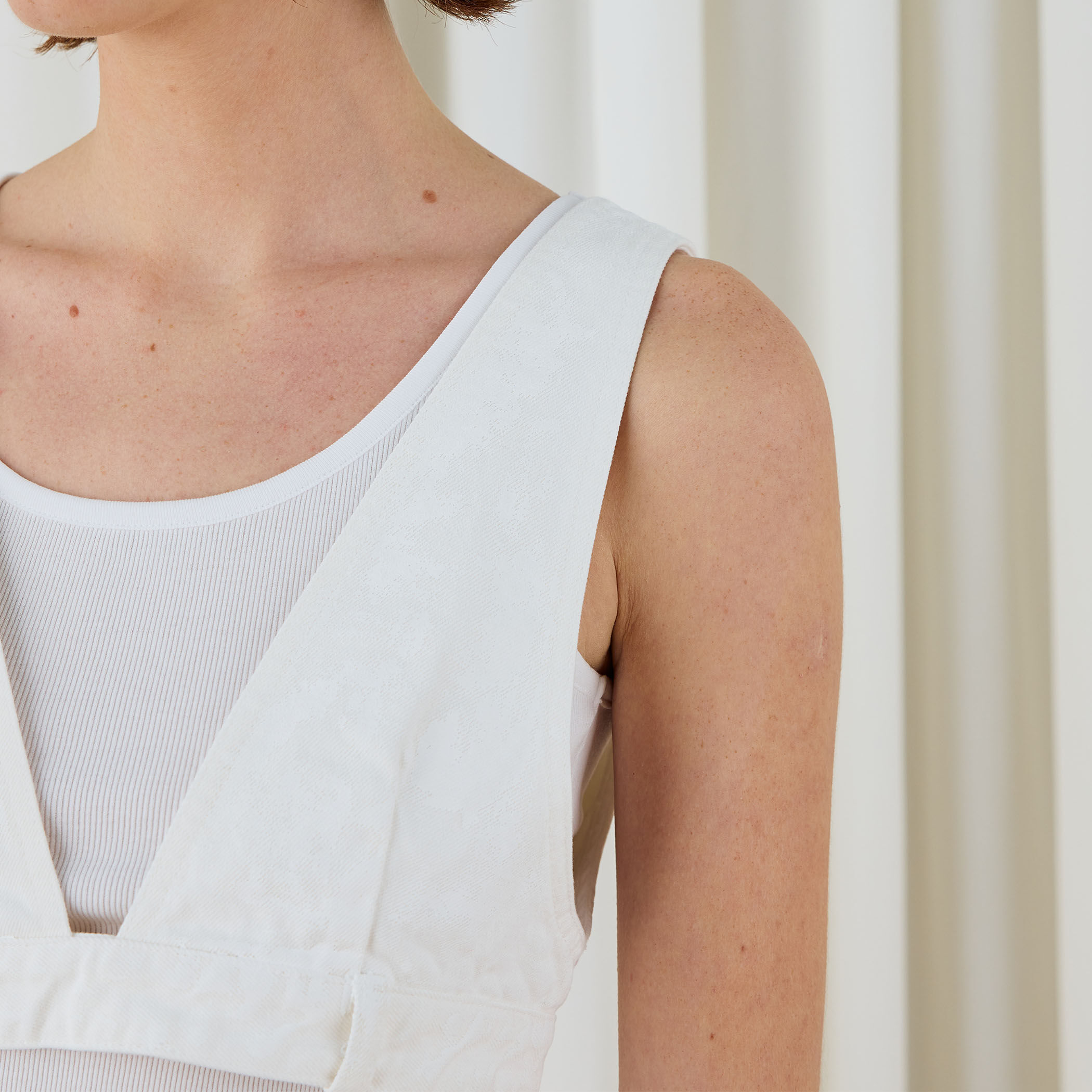 ペインティングホワイトデニム ブラレット付きマキシスカート