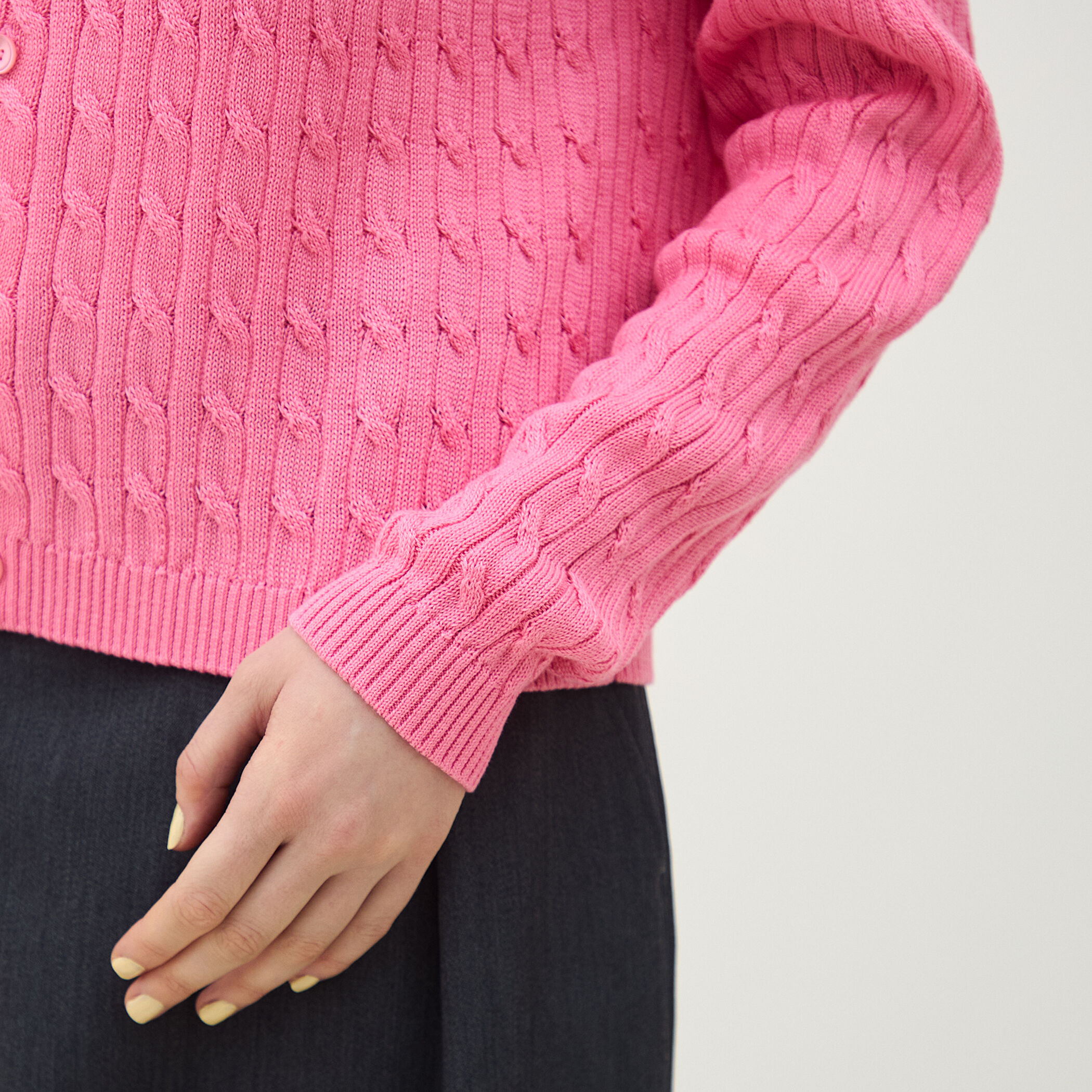 ギザケーブル クルーネックカーディガン｜トゥモローランド 公式通販