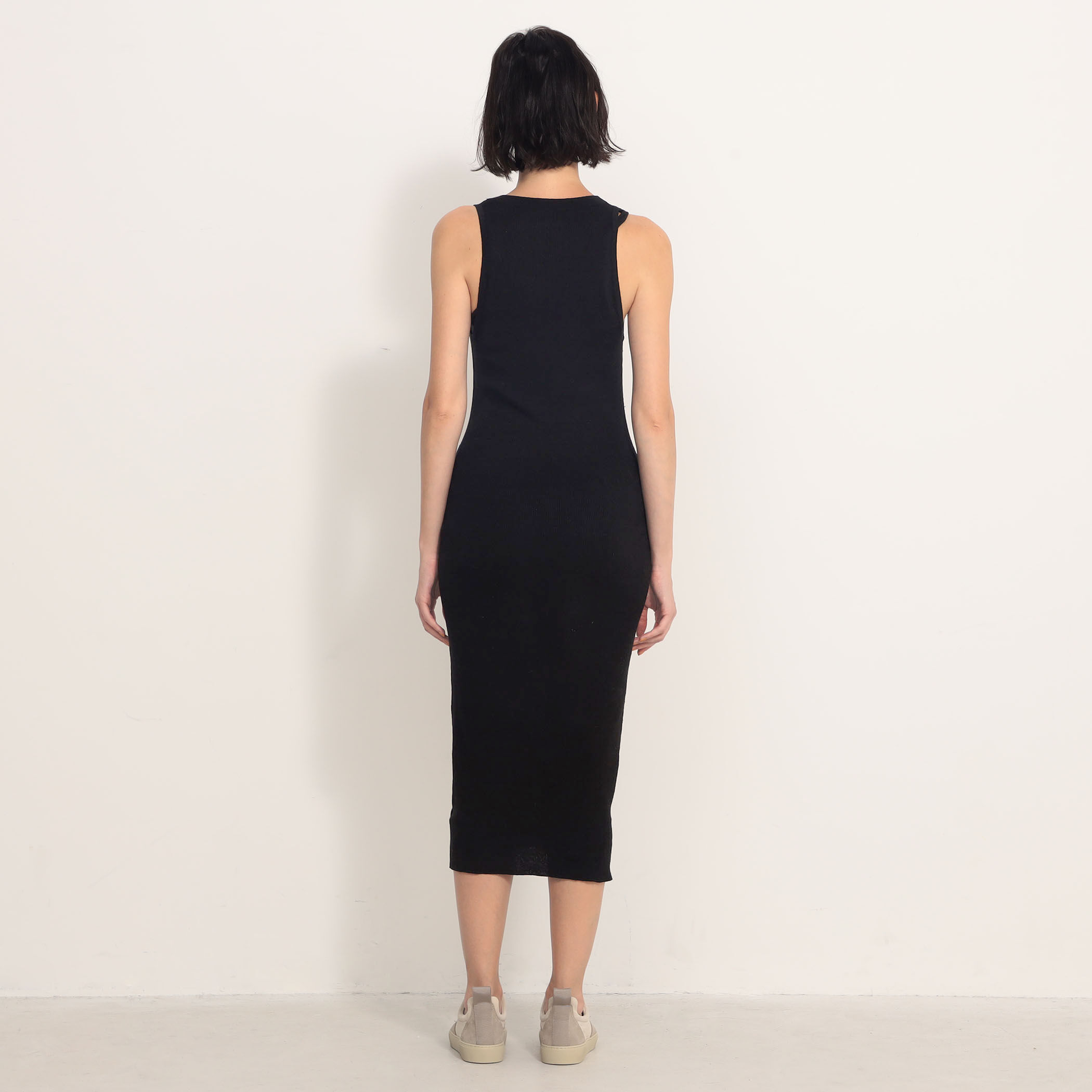 ストレッチリネン タンクワンピース WYLP6674｜トゥモローランド 公式通販