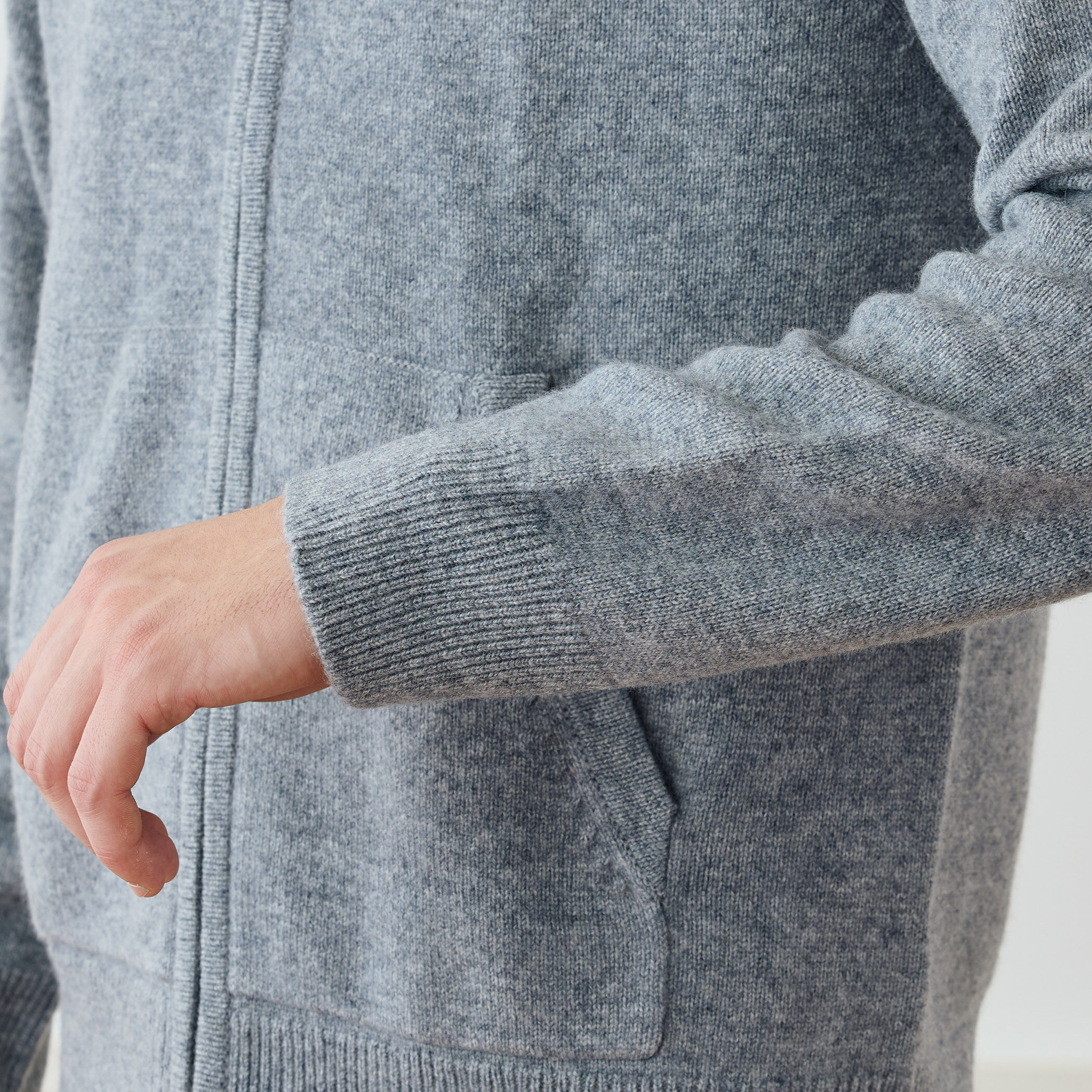 リサイクルカシミヤ ジップアップパーカー MRBC2121｜トゥモローランド