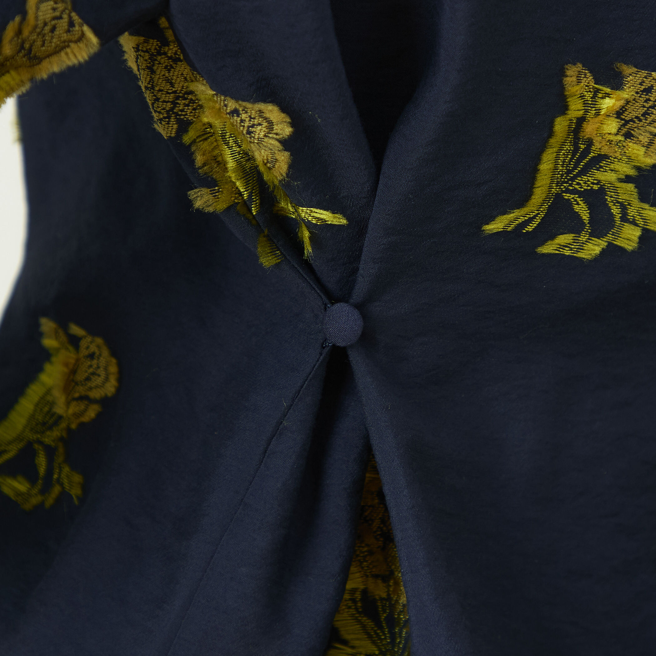 カットジャカード ボートネックブラウス｜トゥモローランド 公式通販