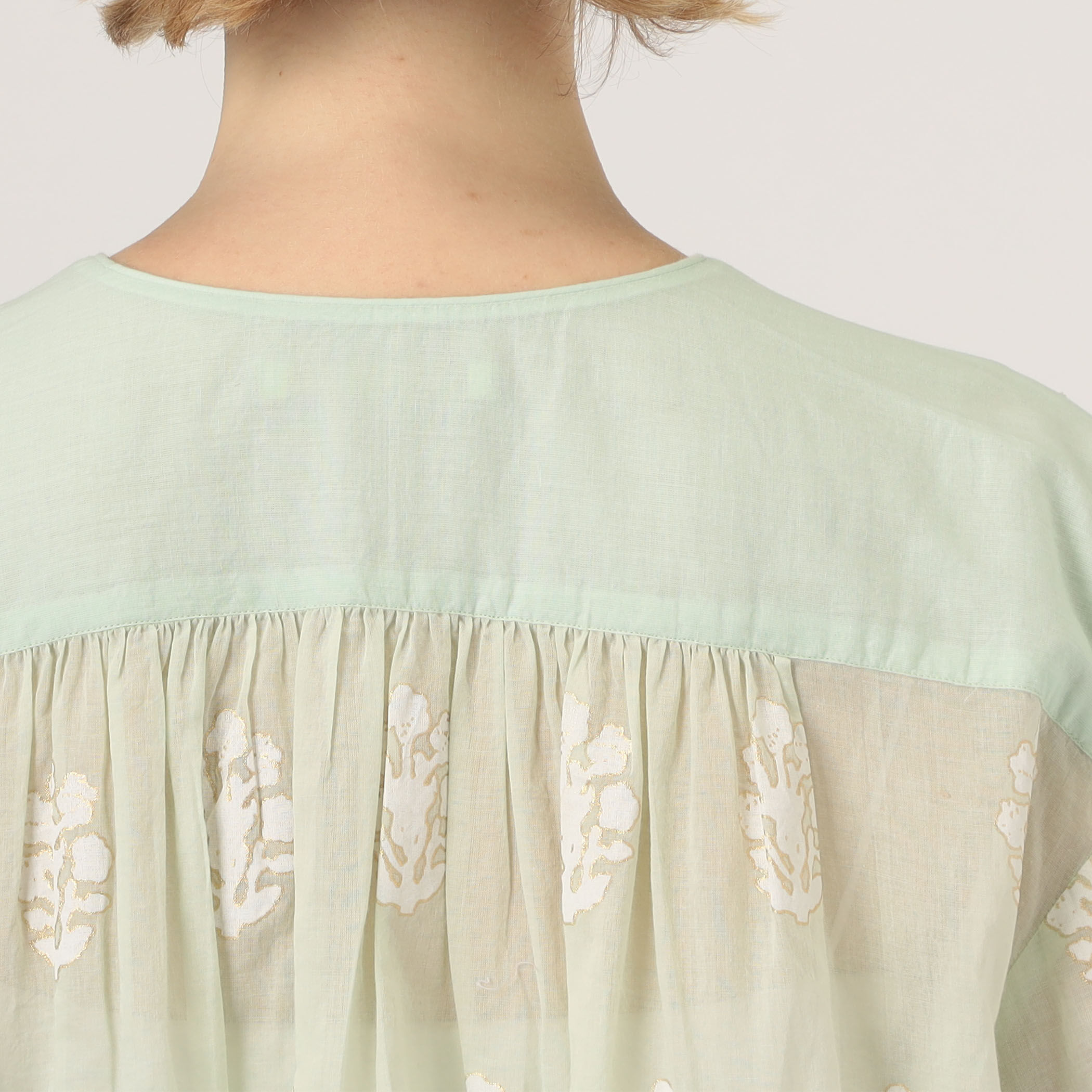 ne Quittez pas COTTON VOILE SEDUM ブラウス｜トゥモローランド