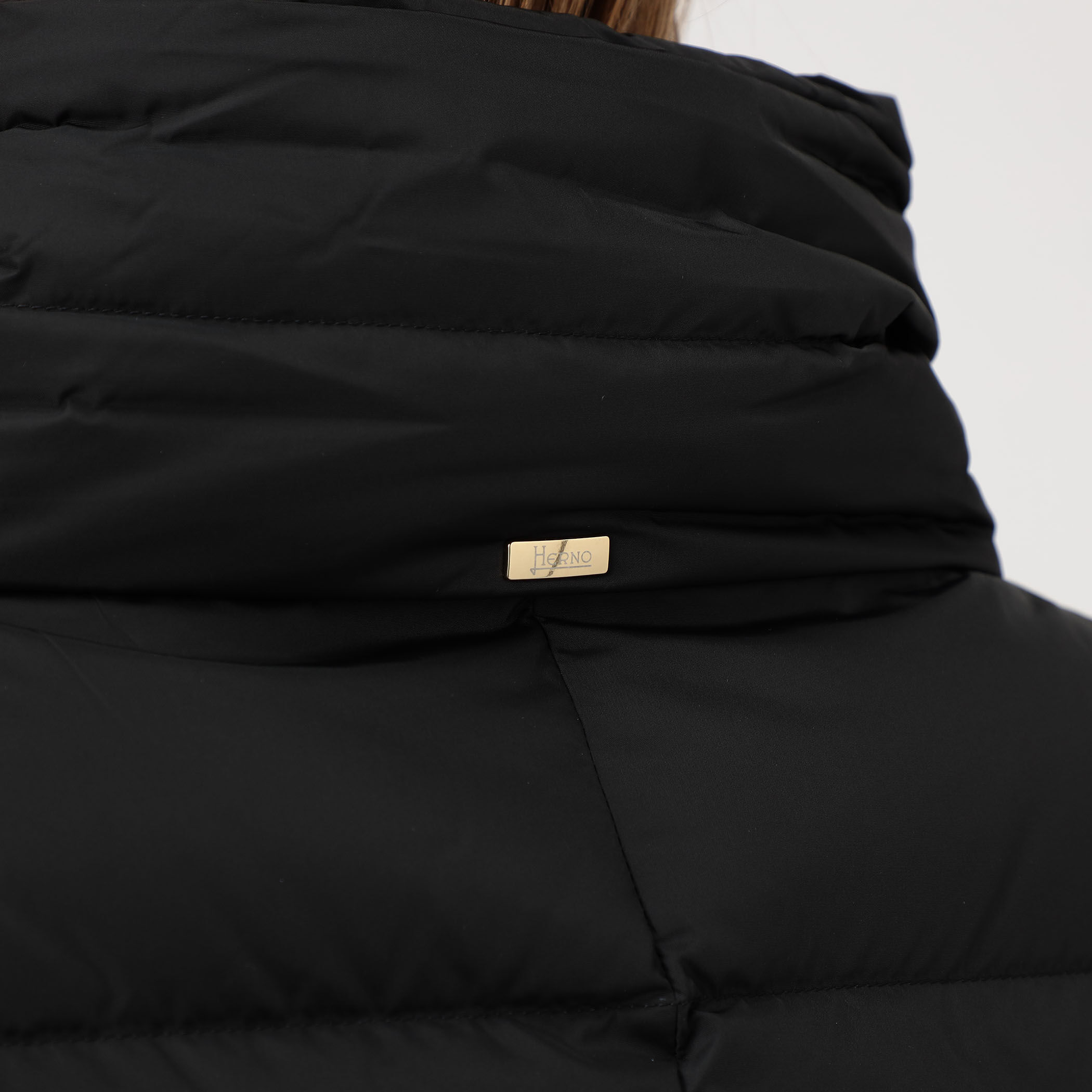 別注】HERNO NYLON CHAMONIX ダウン コート｜トゥモローランド 公式サイト