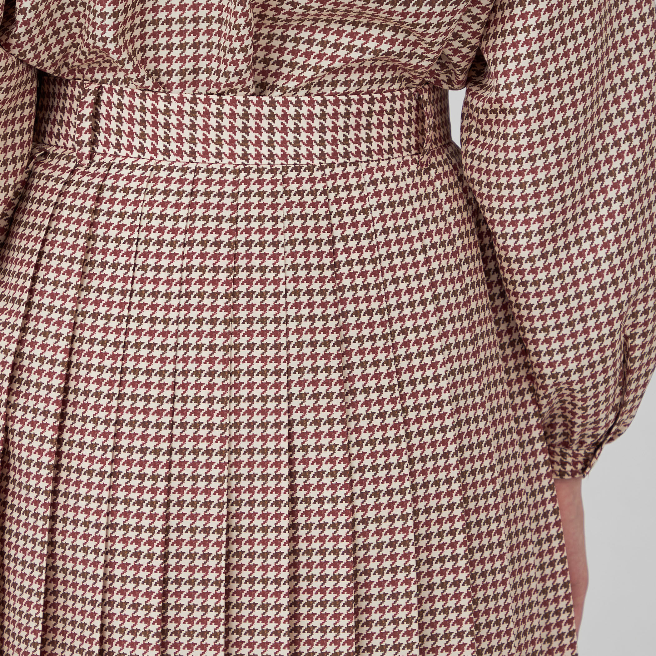 美品✨トゥモローランドコレクション　スカートセットアップ　ヘリンボーン　ブラウン カラーハウンドトゥース プリーツスカート｜トゥモローランド